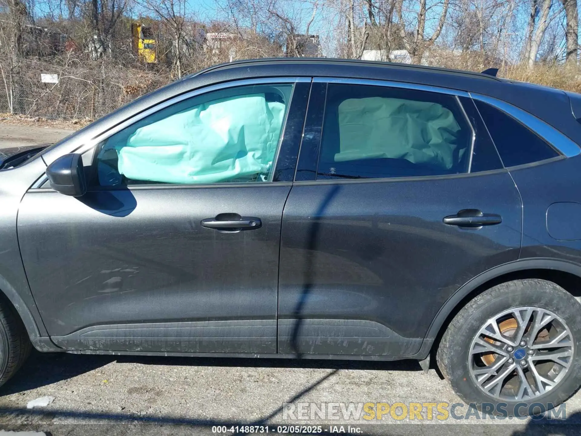 13 fotografías del automóvil dañado 1FMCU9H62LUA43374 FORD ESCAPE 2020