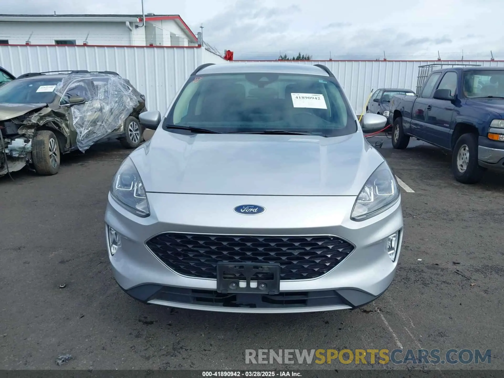 12 fotografías del automóvil dañado 1FMCU9H62LUB17067 FORD ESCAPE 2020