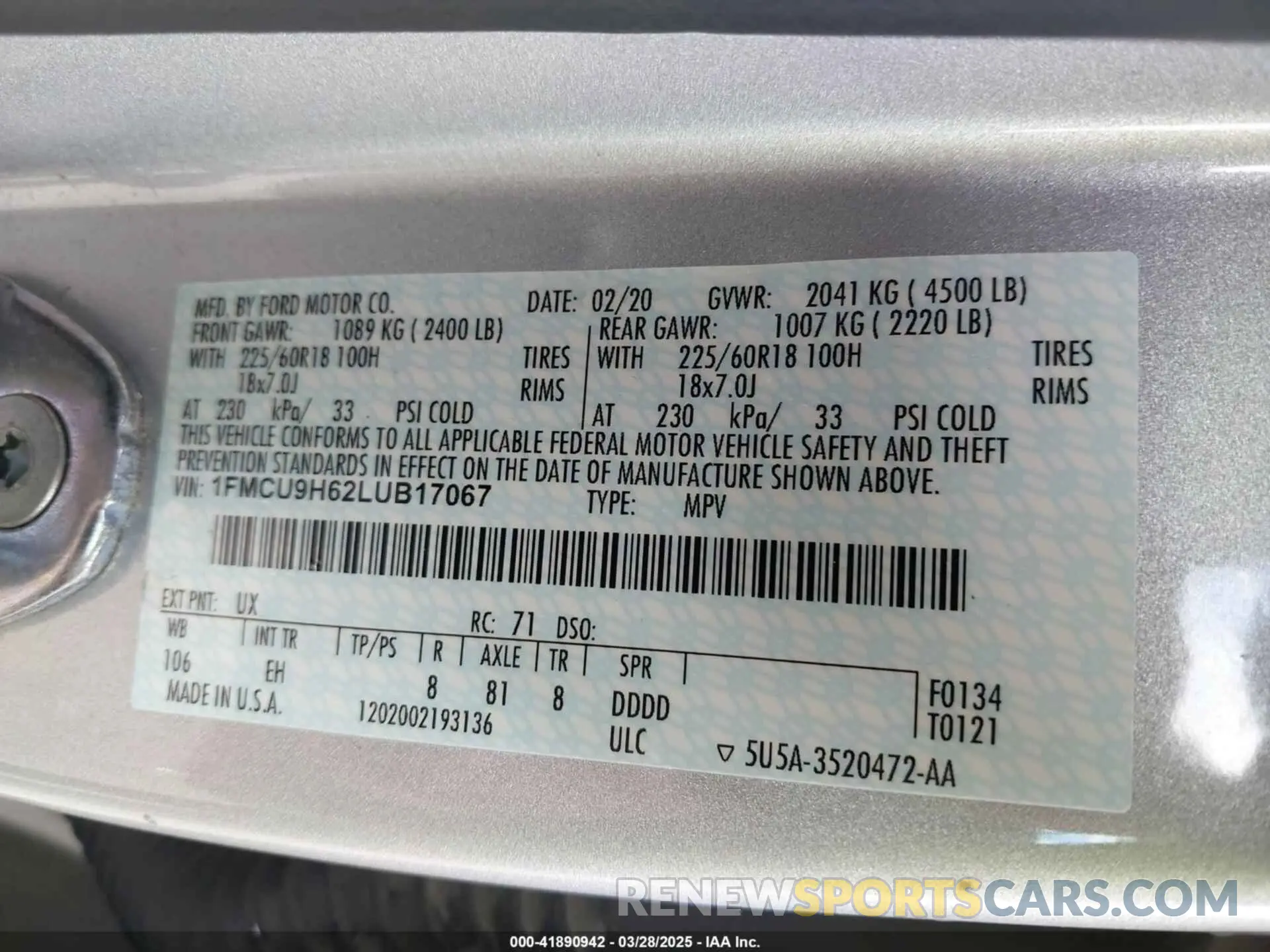 9 fotografías del automóvil dañado 1FMCU9H62LUB17067 FORD ESCAPE 2020