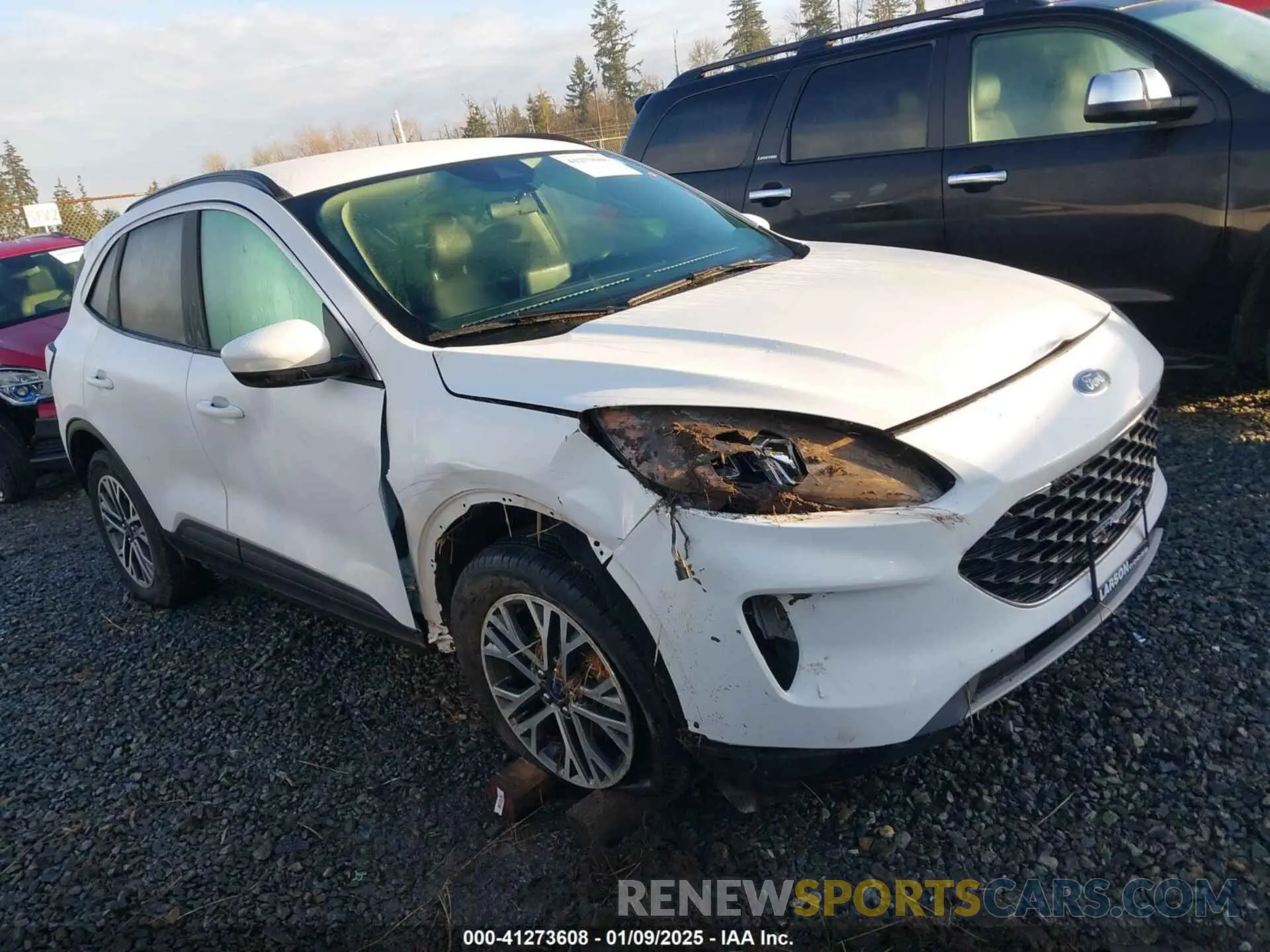 1 fotografías del automóvil dañado 1FMCU9H62LUB26979 FORD ESCAPE 2020