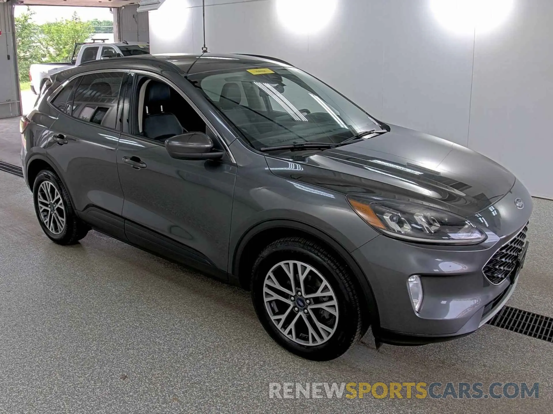12 fotografías del automóvil dañado 1FMCU9H63LUB11746 FORD ESCAPE 2020