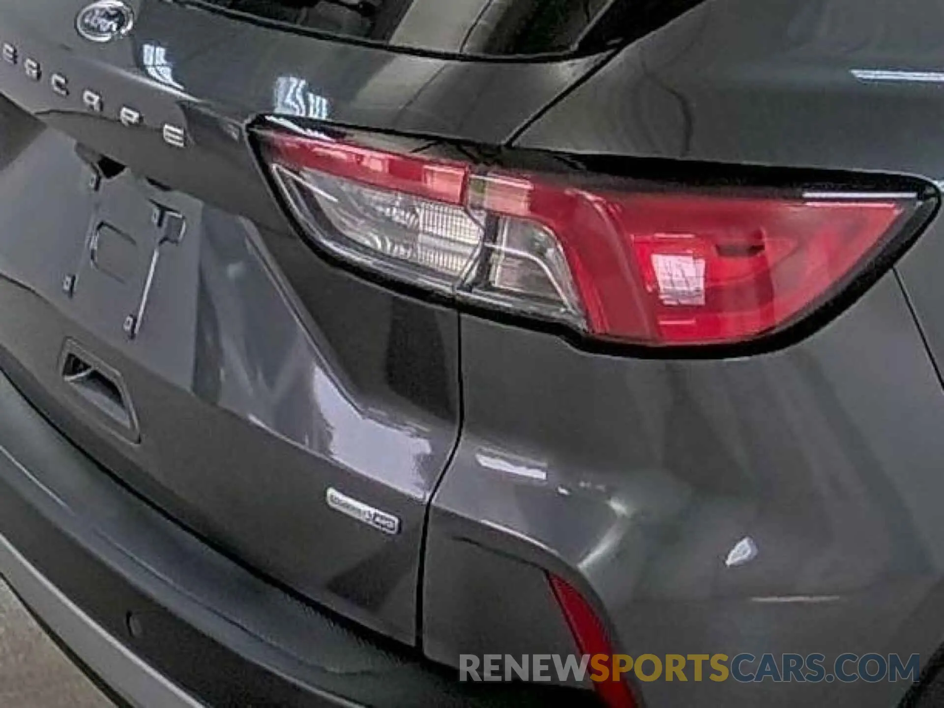 8 fotografías del automóvil dañado 1FMCU9H63LUB11746 FORD ESCAPE 2020