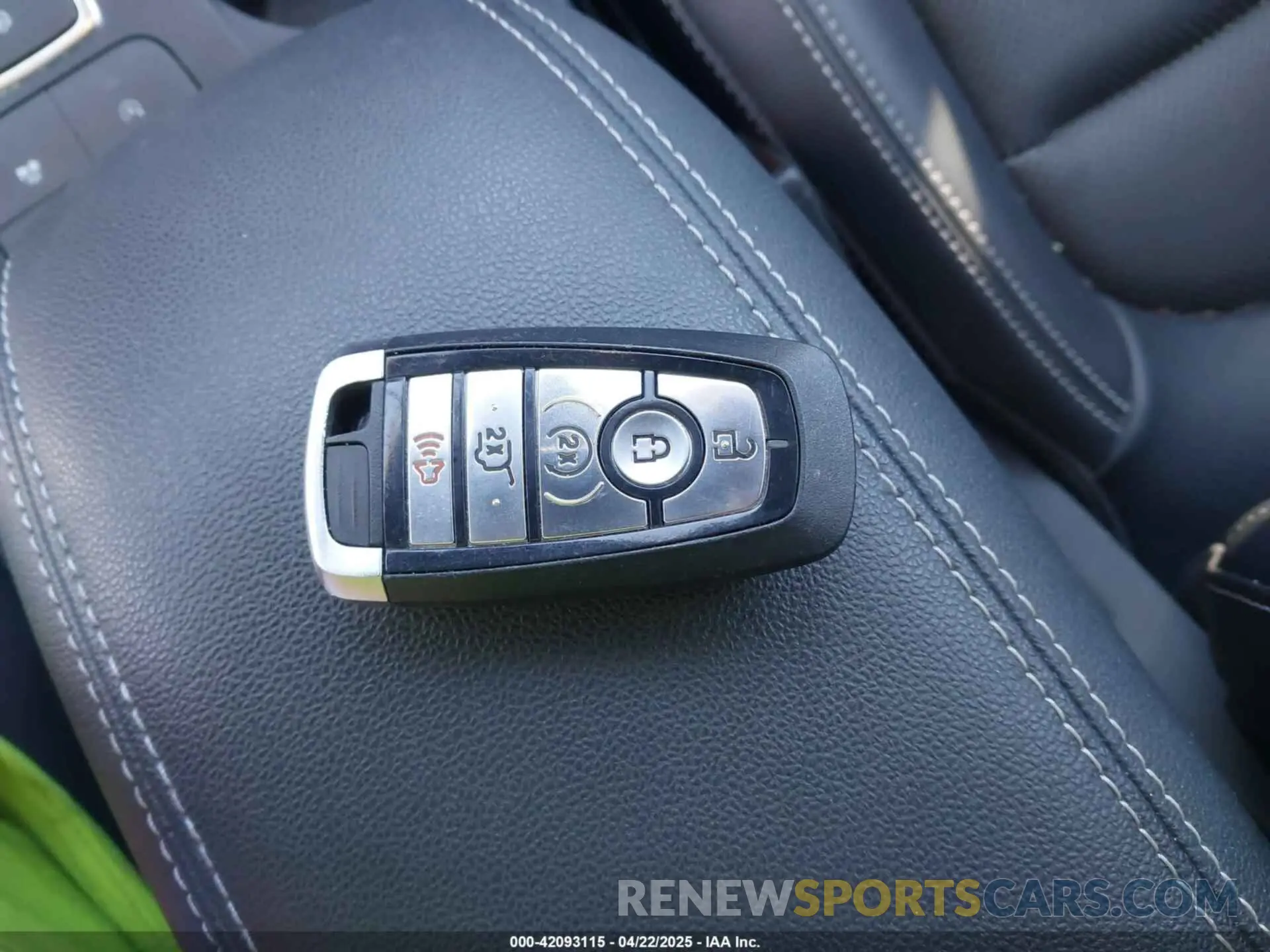 11 fotografías del automóvil dañado 1FMCU9H63LUC37945 FORD ESCAPE 2020
