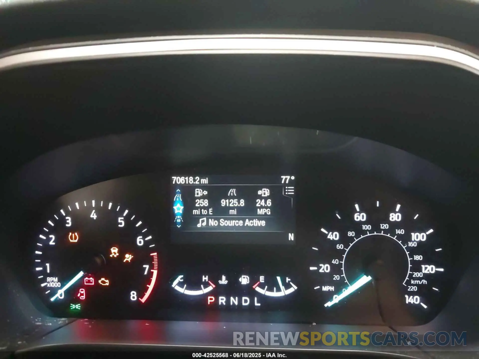 7 fotografías del automóvil dañado 1FMCU9H64LUA52688 FORD ESCAPE 2020