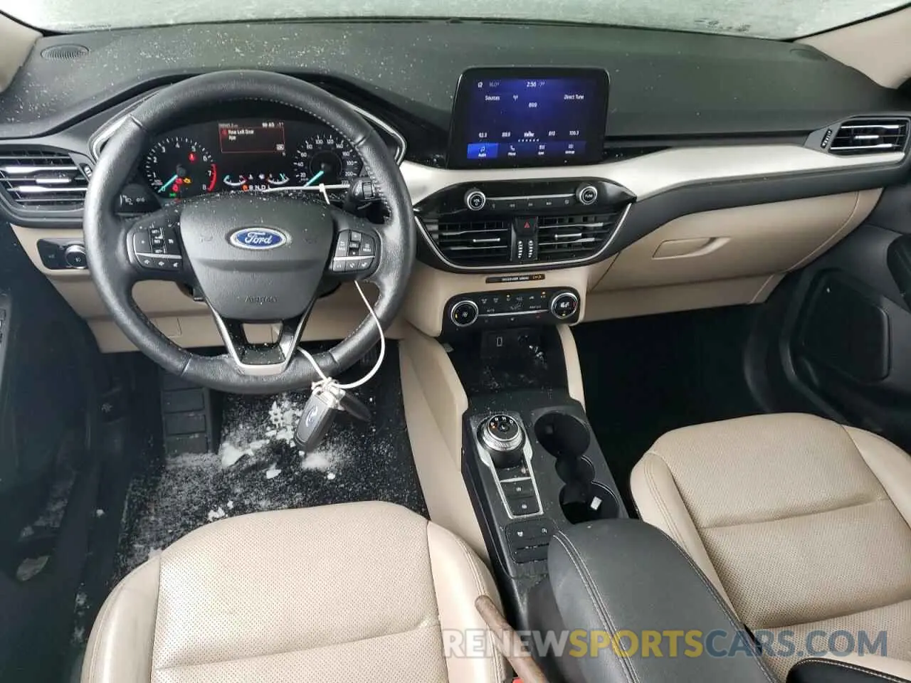 8 fotografías del automóvil dañado 1FMCU9H64LUB52791 FORD ESCAPE 2020
