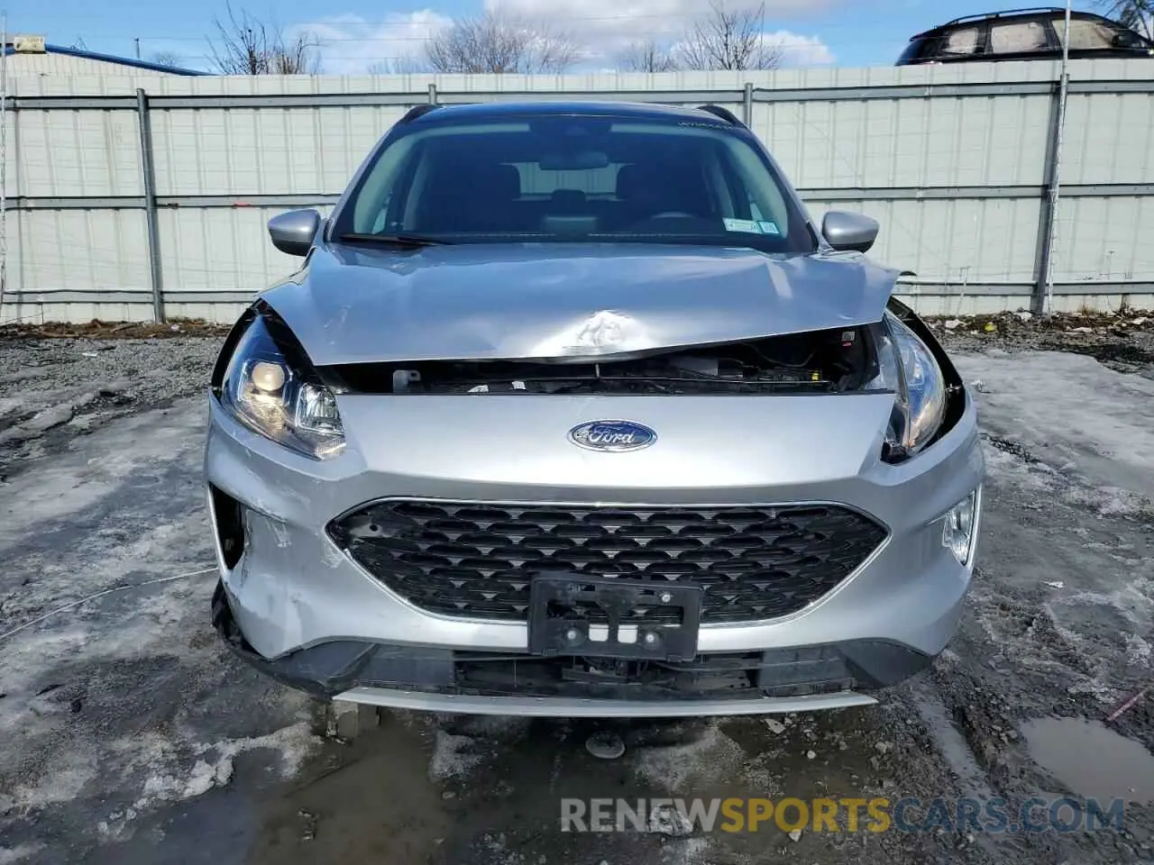 5 fotografías del automóvil dañado 1FMCU9H65LUA04133 FORD ESCAPE 2020
