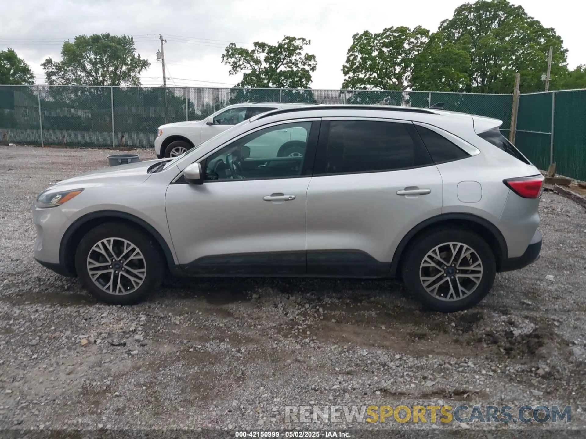 14 fotografías del automóvil dañado 1FMCU9H65LUA37178 FORD ESCAPE 2020
