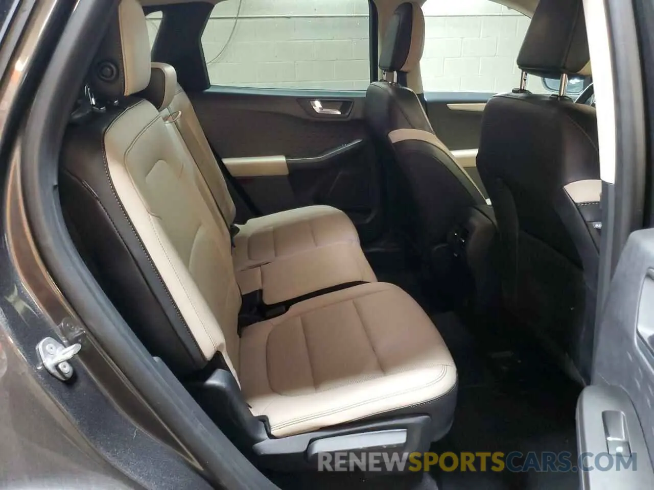 11 fotografías del automóvil dañado 1FMCU9H65LUB39628 FORD ESCAPE 2020