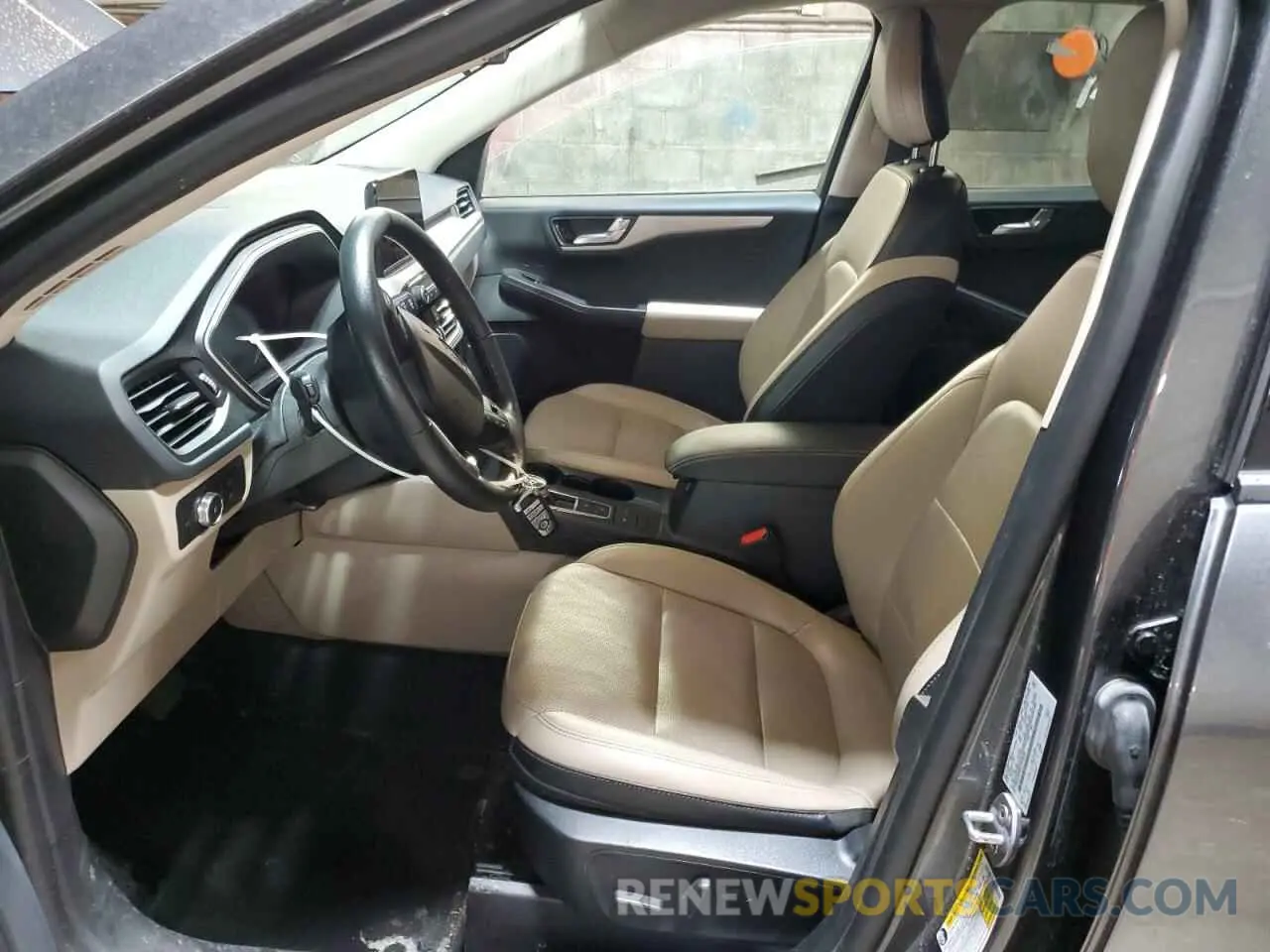 7 fotografías del automóvil dañado 1FMCU9H65LUB39628 FORD ESCAPE 2020