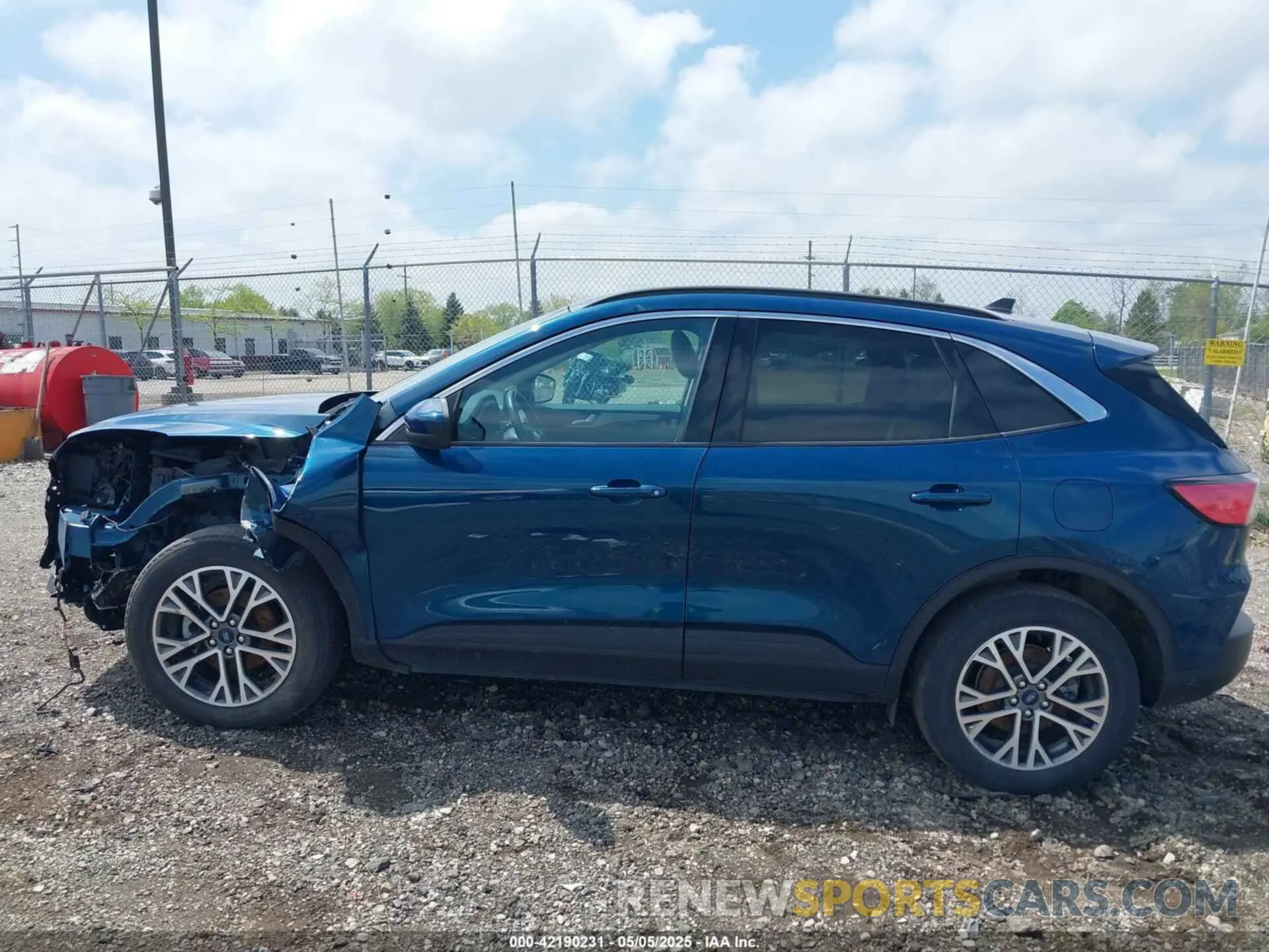 15 fotografías del automóvil dañado 1FMCU9H65LUC10312 FORD ESCAPE 2020