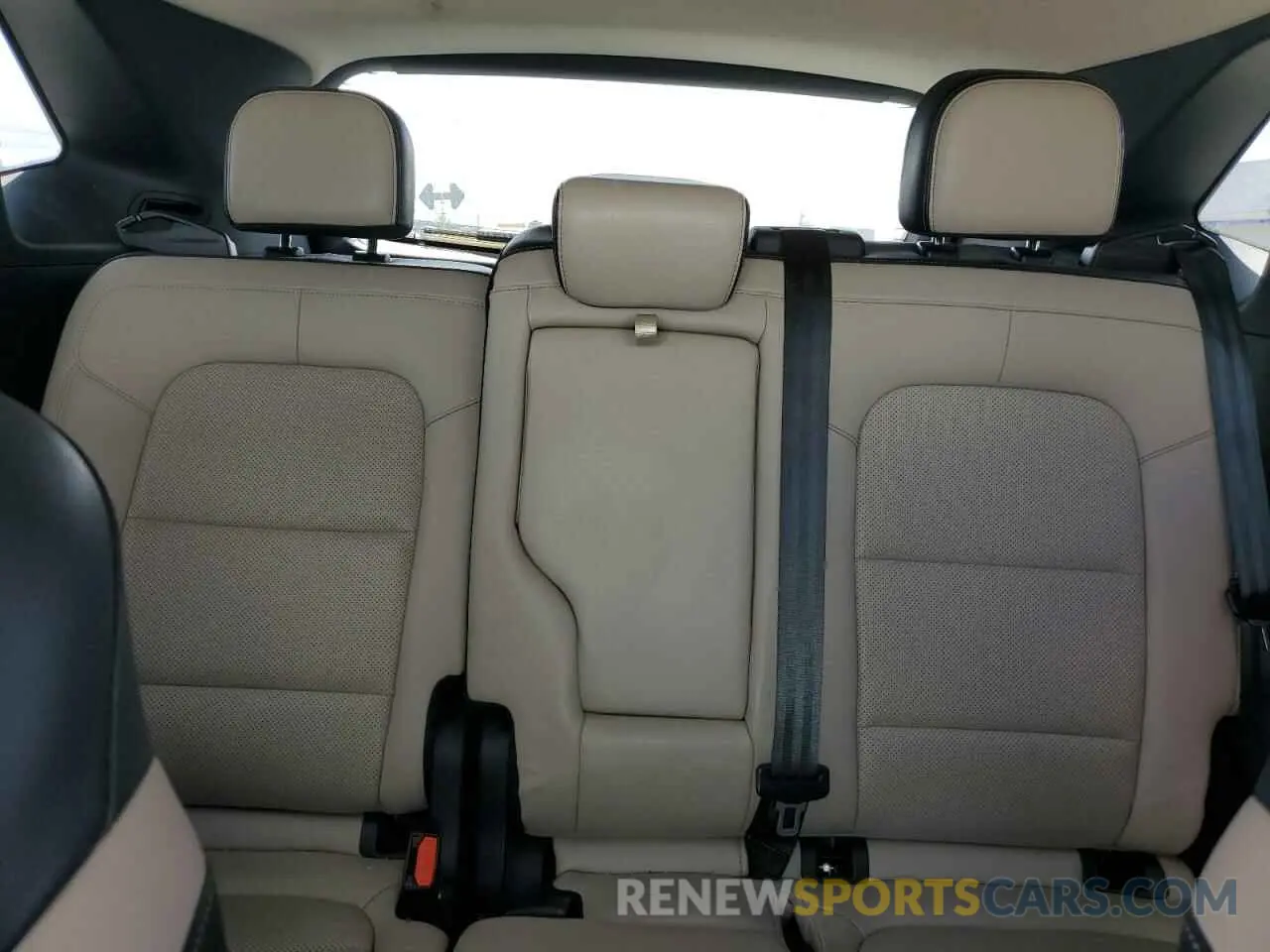 10 fotografías del automóvil dañado 1FMCU9H65LUC68940 FORD ESCAPE 2020
