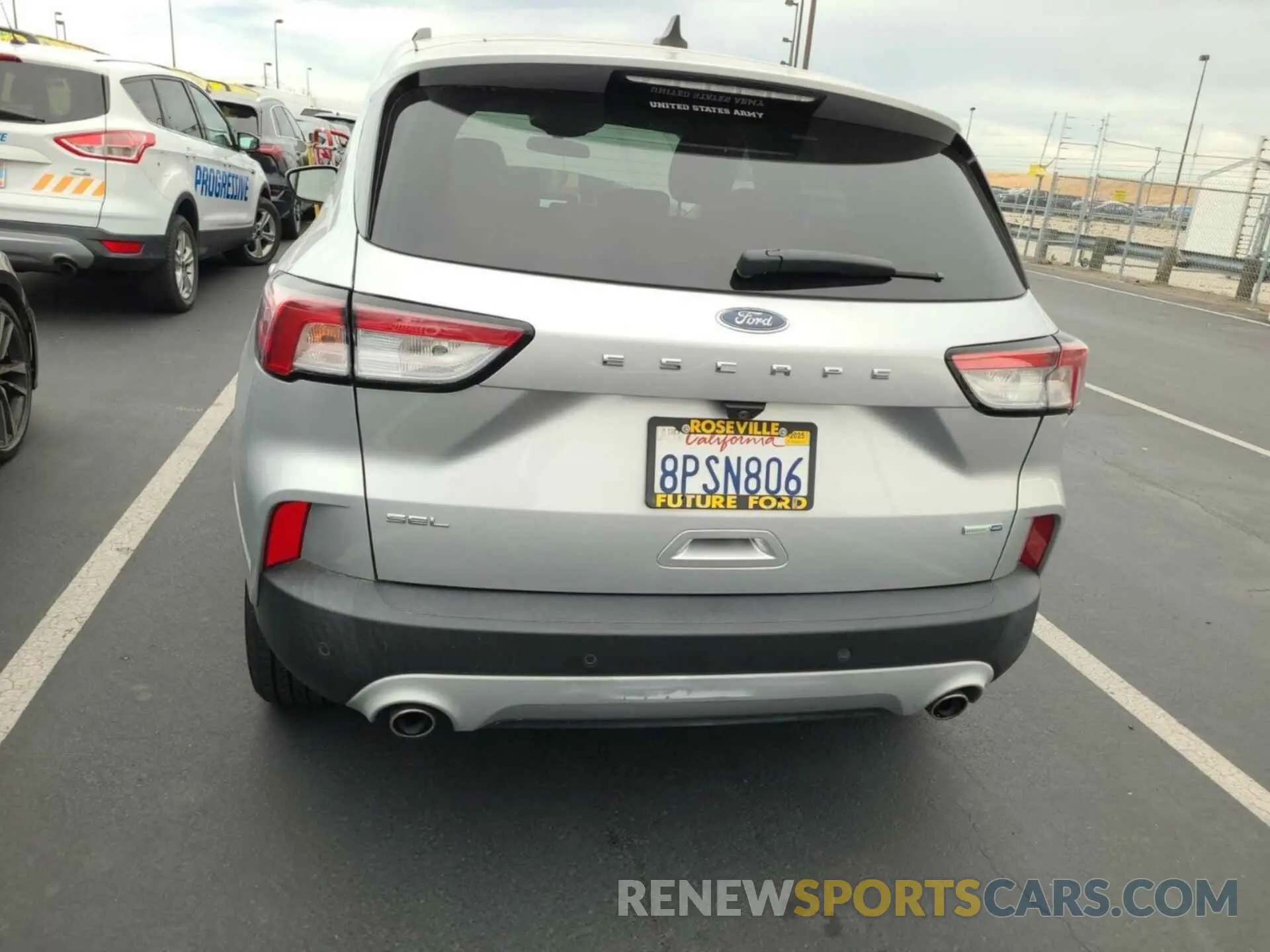 19 fotografías del automóvil dañado 1FMCU9H66LUB13670 FORD ESCAPE 2020