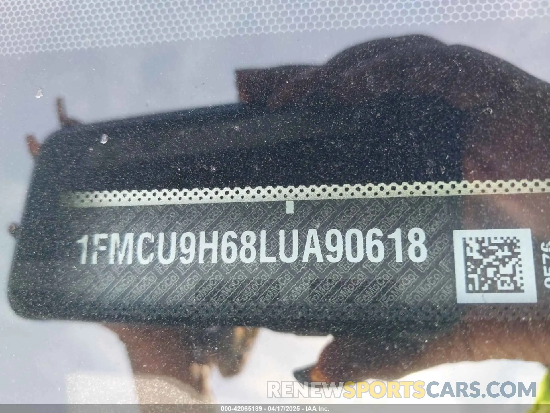 9 fotografías del automóvil dañado 1FMCU9H68LUA90618 FORD ESCAPE 2020