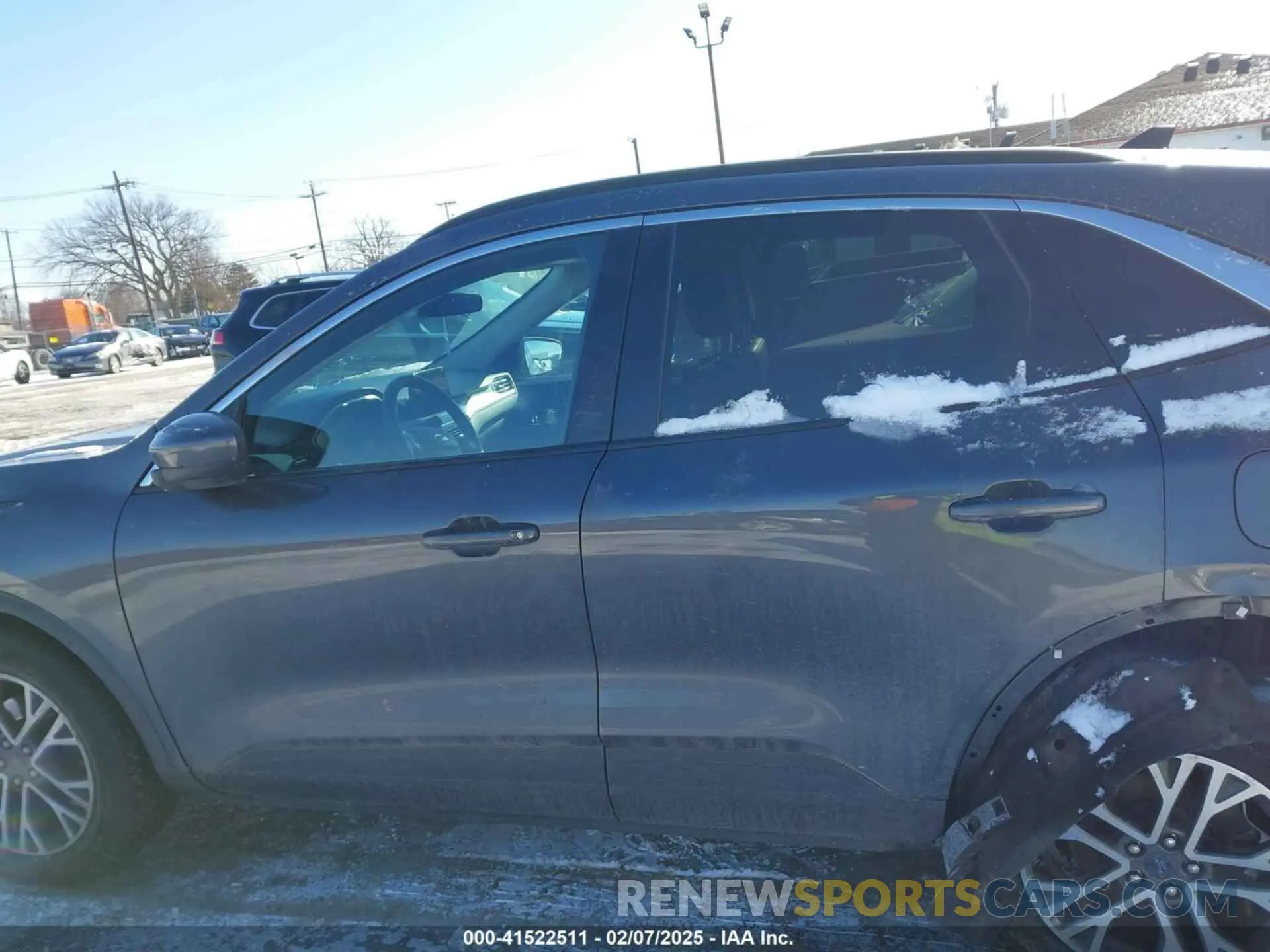 14 fotografías del automóvil dañado 1FMCU9H68LUC68141 FORD ESCAPE 2020