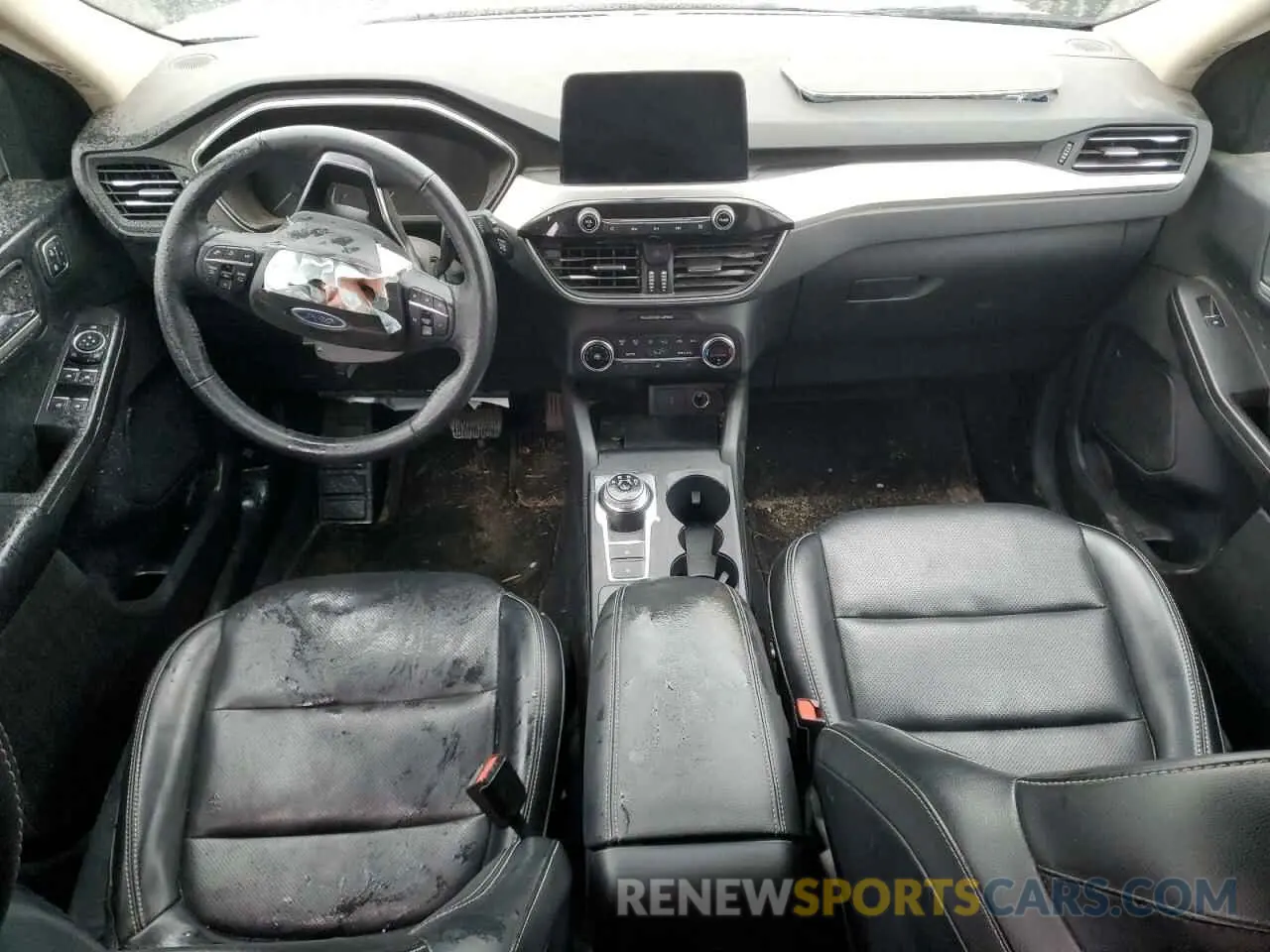 8 fotografías del automóvil dañado 1FMCU9H69LUA51813 FORD ESCAPE 2020