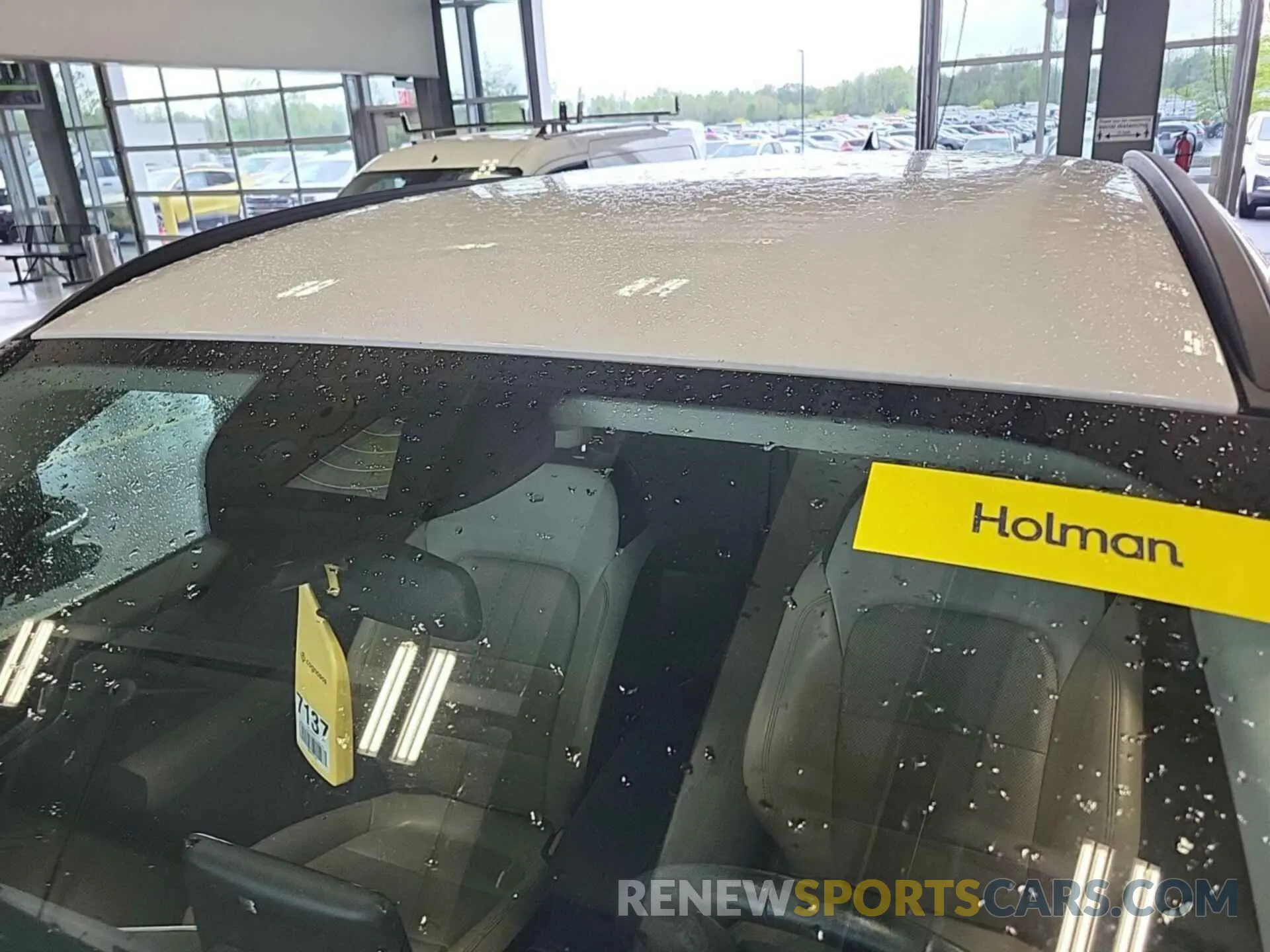 5 fotografías del automóvil dañado 1FMCU9H69LUB11749 FORD ESCAPE 2020
