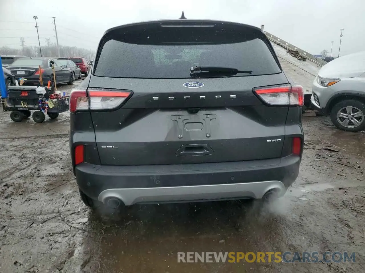 6 fotografías del automóvil dañado 1FMCU9H6XLUC74989 FORD ESCAPE 2020
