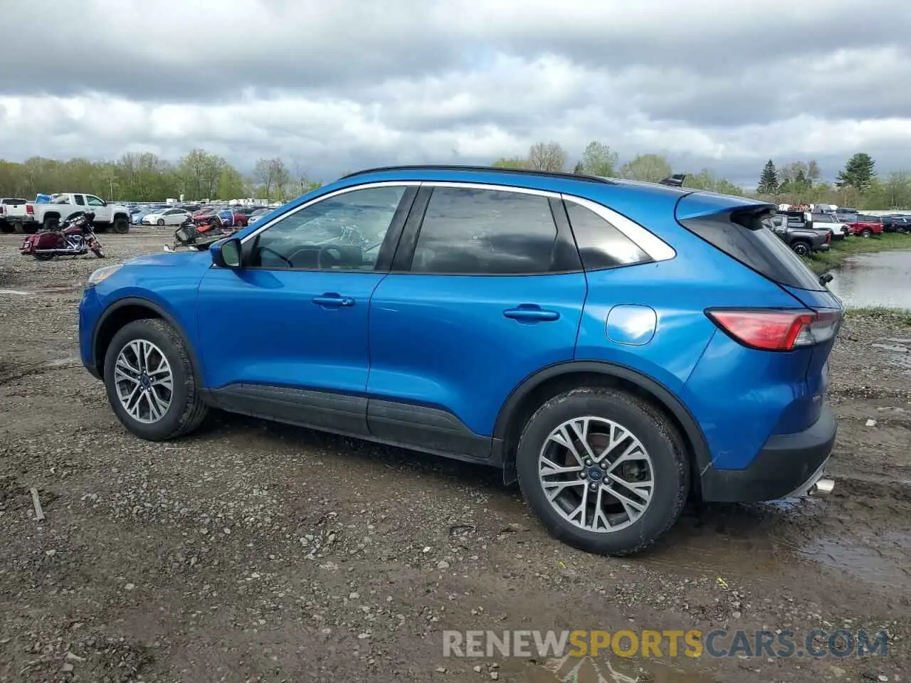 2 fotografías del automóvil dañado 1FMCU9H90LUA20248 FORD ESCAPE 2020