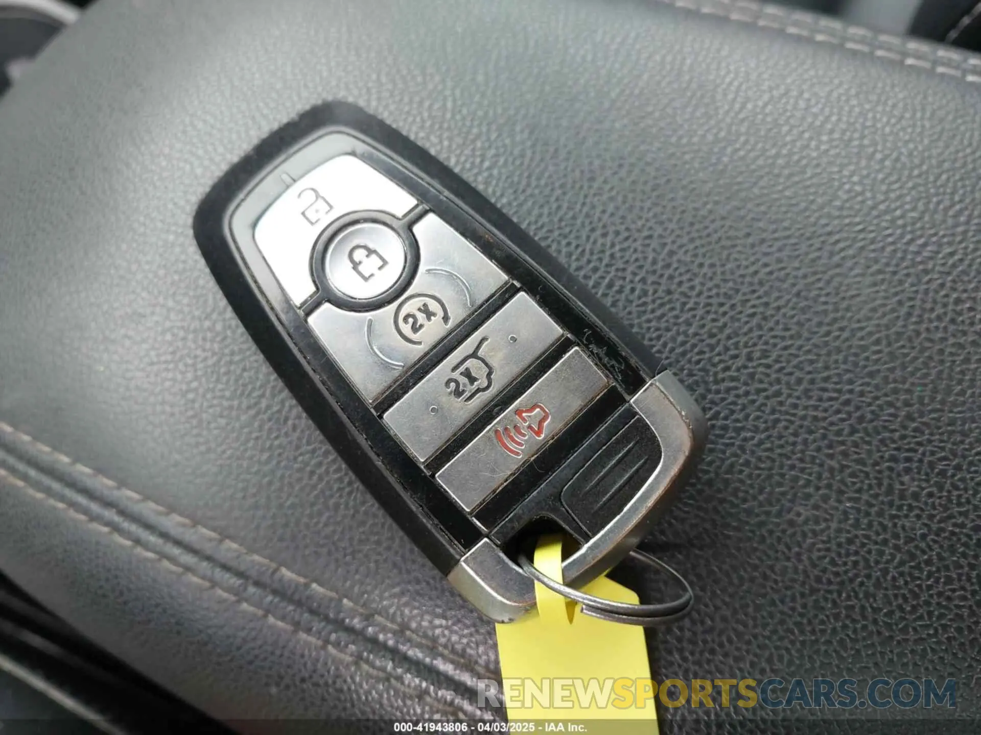11 fotografías del automóvil dañado 1FMCU9H90LUA39401 FORD ESCAPE 2020