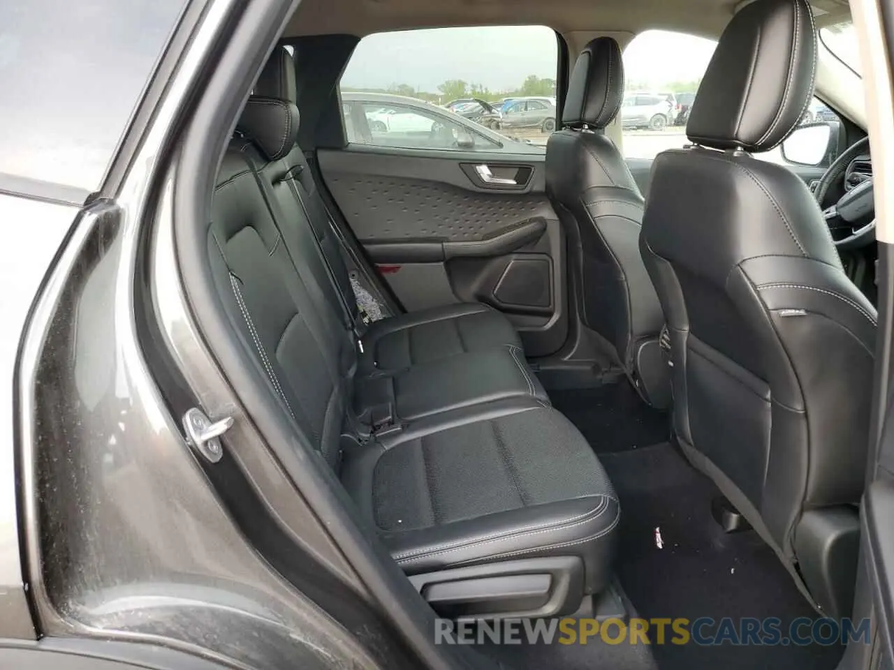 11 fotografías del automóvil dañado 1FMCU9H90LUC22250 FORD ESCAPE 2020