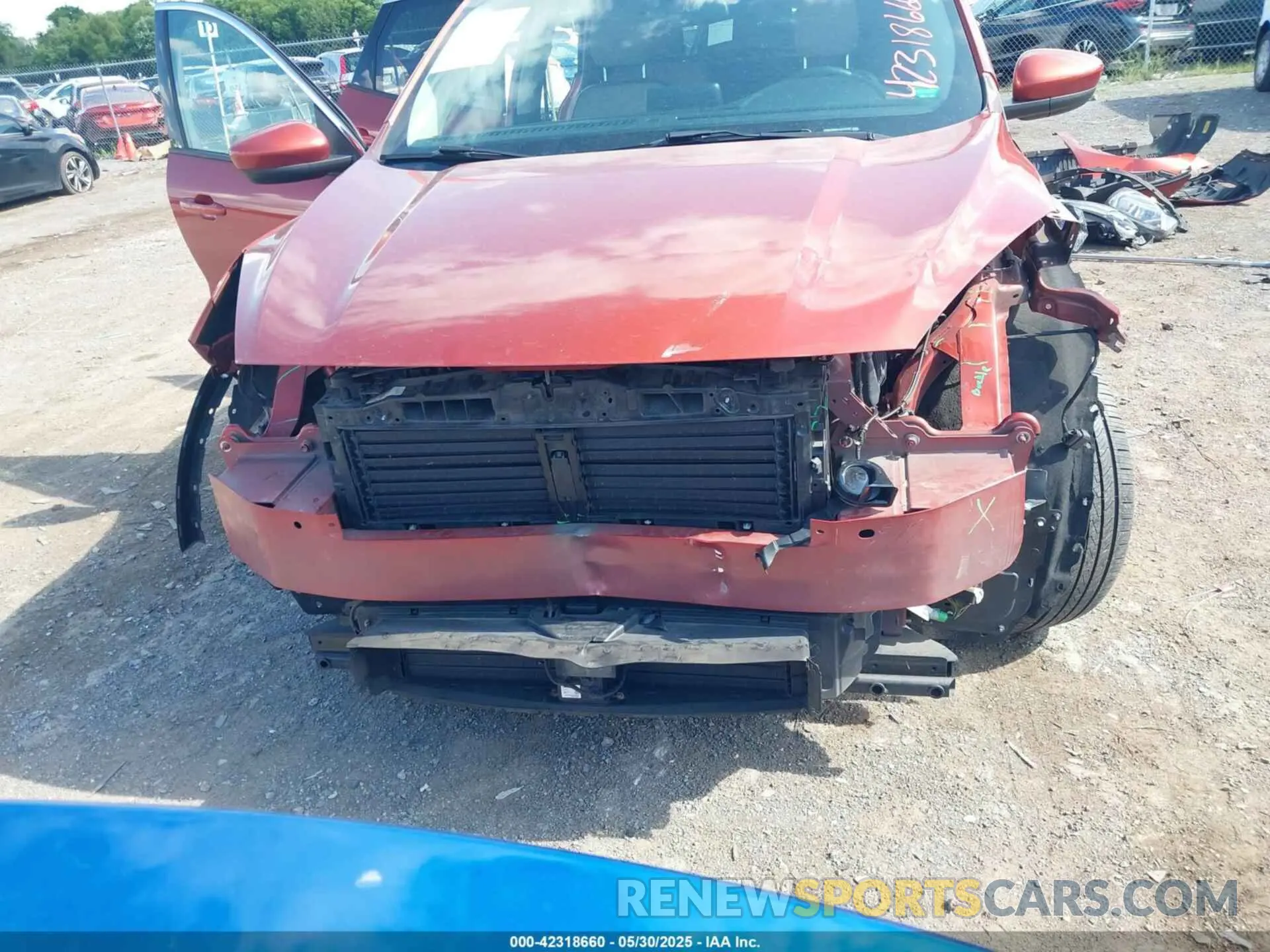 13 fotografías del automóvil dañado 1FMCU9H91LUA19707 FORD ESCAPE 2020