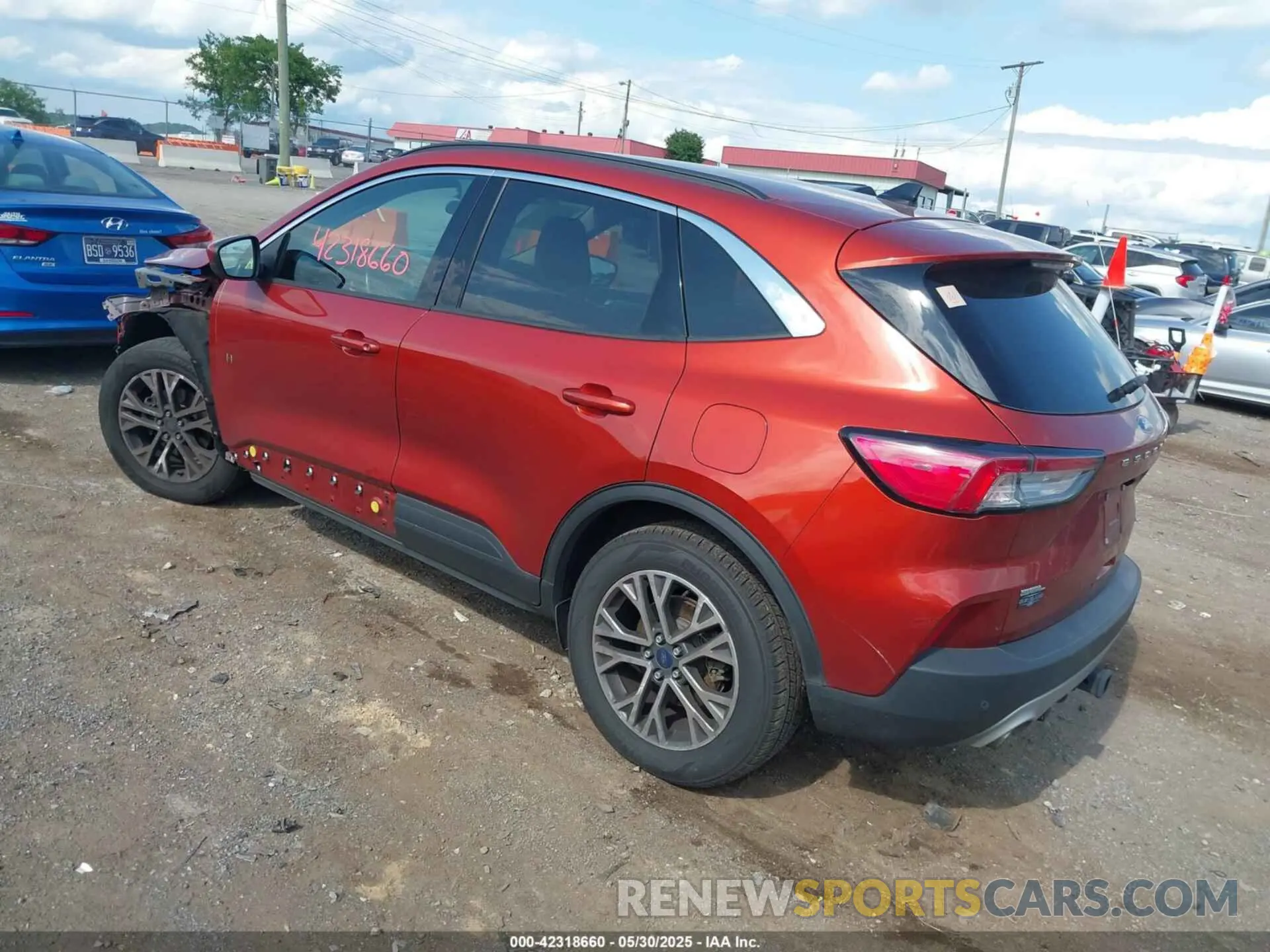 3 fotografías del automóvil dañado 1FMCU9H91LUA19707 FORD ESCAPE 2020