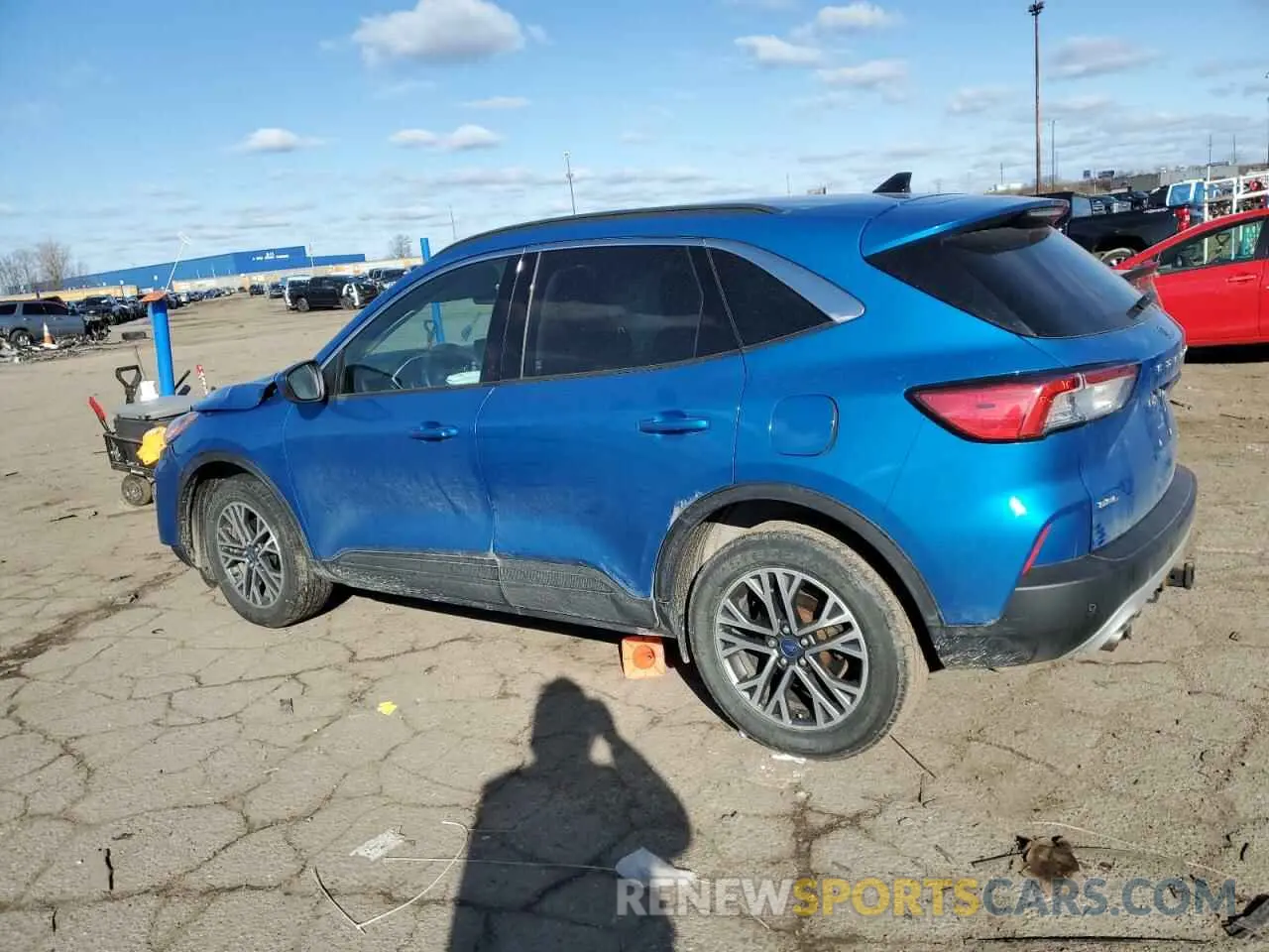 2 fotografías del automóvil dañado 1FMCU9H91LUA29797 FORD ESCAPE 2020