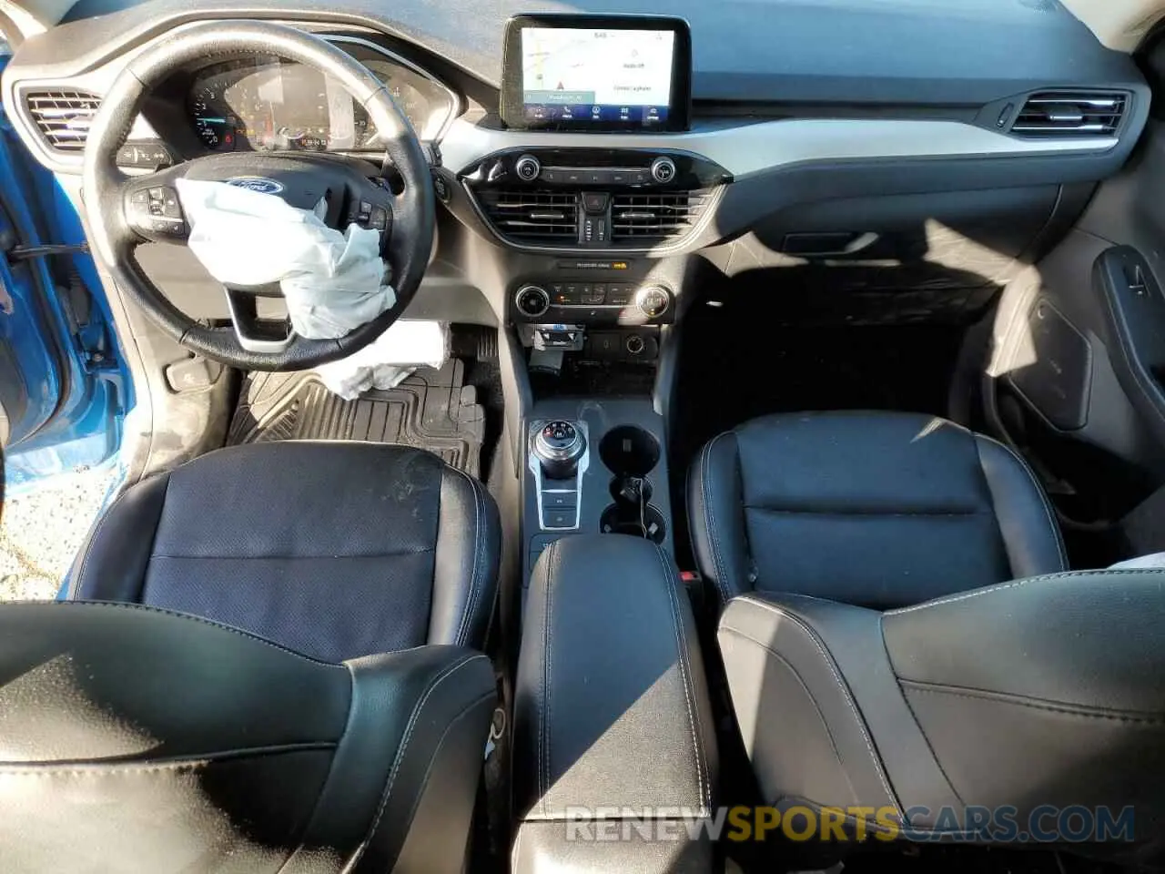 8 fotografías del automóvil dañado 1FMCU9H91LUA29797 FORD ESCAPE 2020