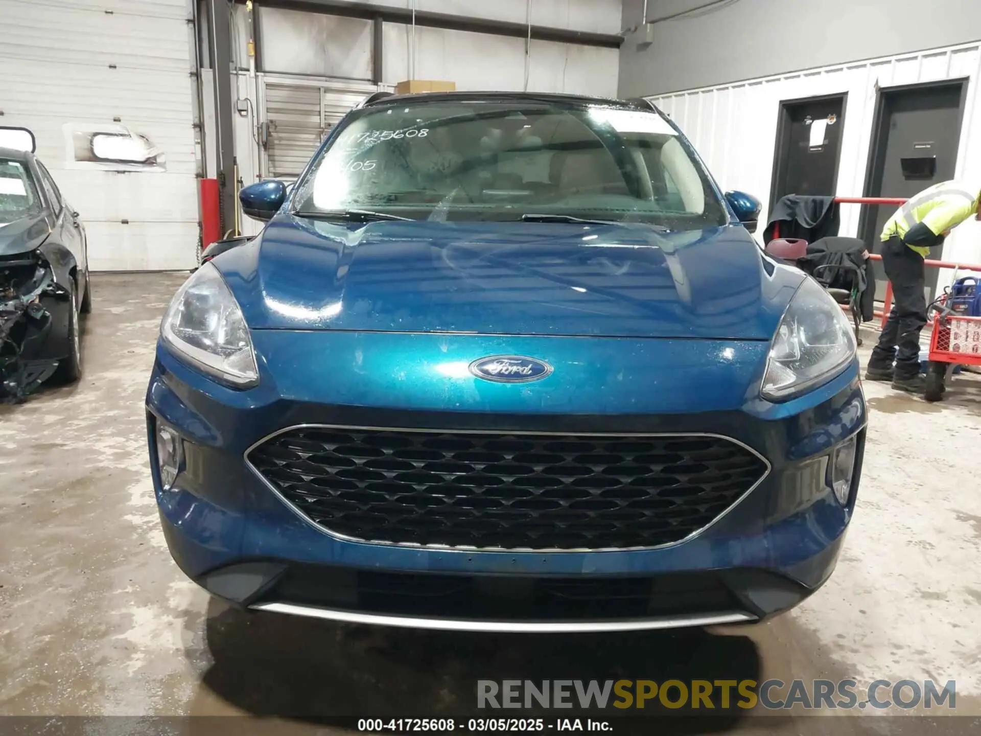 13 fotografías del automóvil dañado 1FMCU9H91LUA98022 FORD ESCAPE 2020
