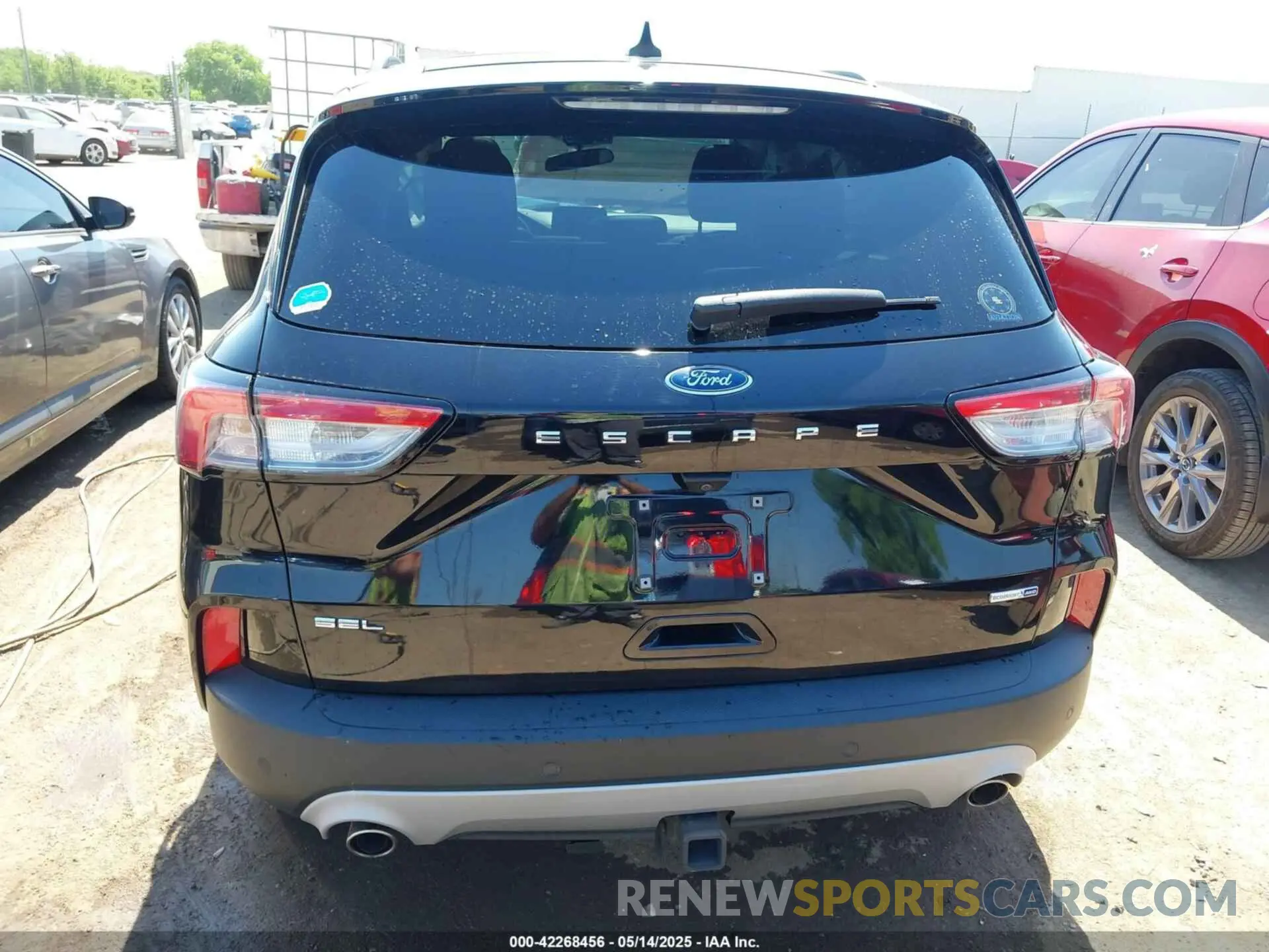 17 fotografías del automóvil dañado 1FMCU9H91LUB86584 FORD ESCAPE 2020