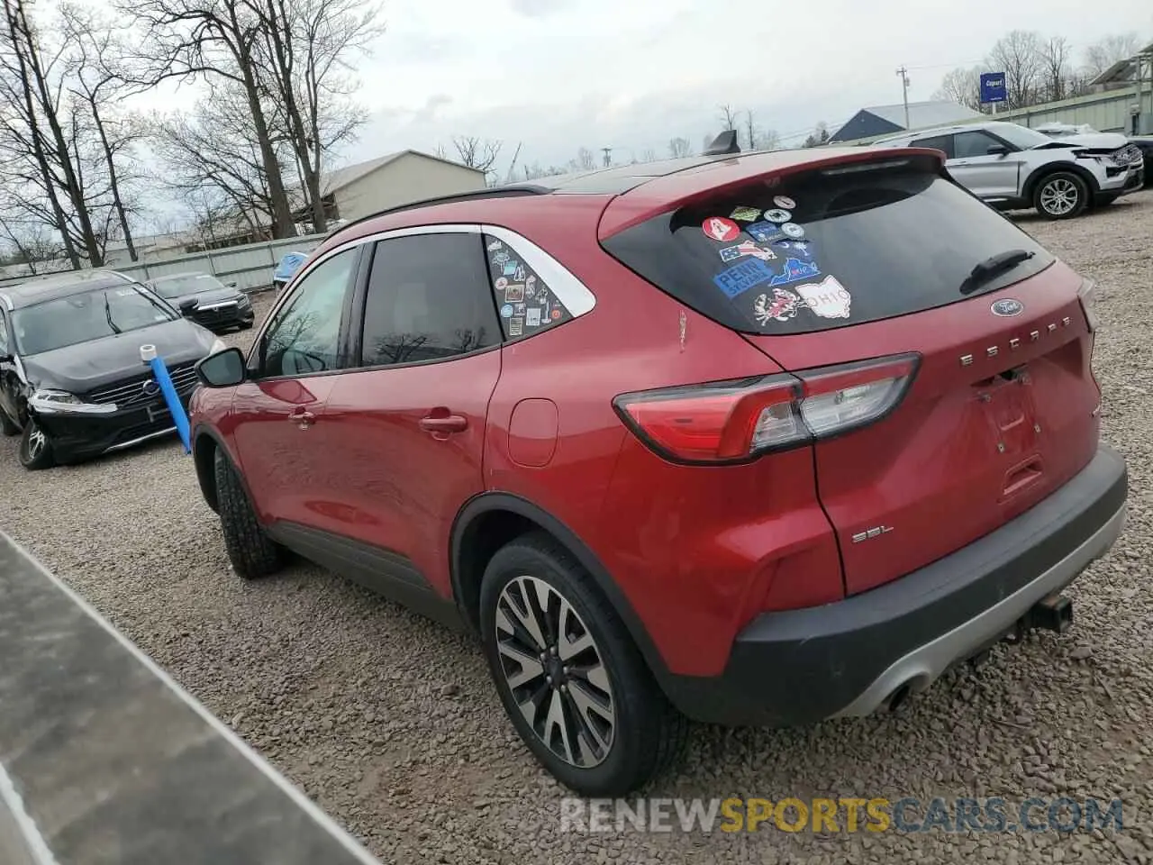 2 fotografías del automóvil dañado 1FMCU9H92LUC62426 FORD ESCAPE 2020