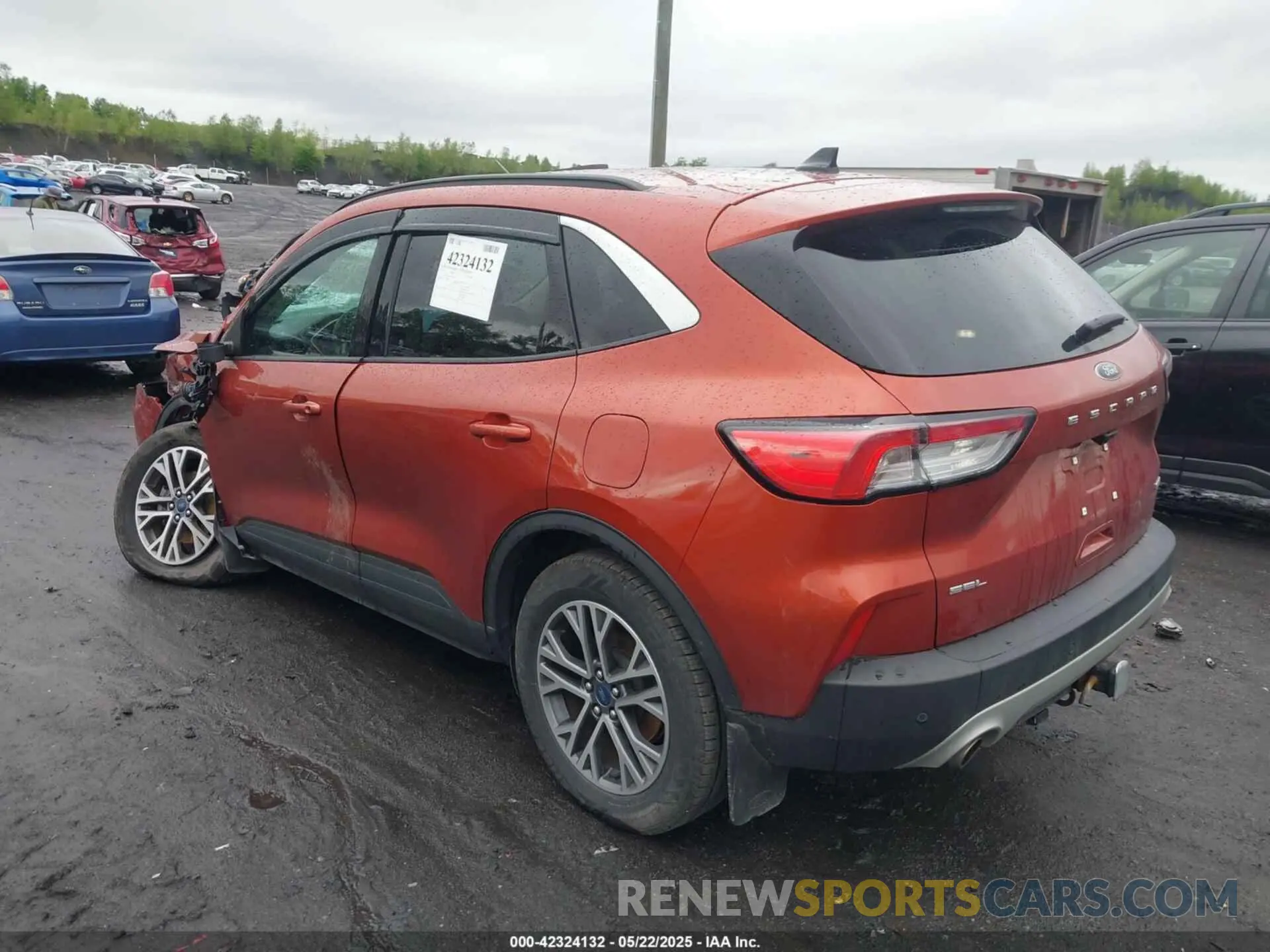 3 fotografías del automóvil dañado 1FMCU9H94LUA45296 FORD ESCAPE 2020
