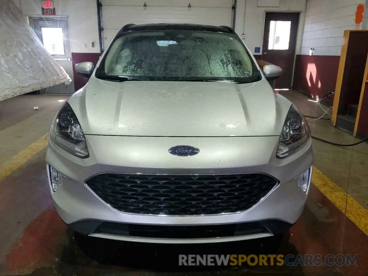 5 fotografías del automóvil dañado 1FMCU9H94LUB13788 FORD ESCAPE 2020
