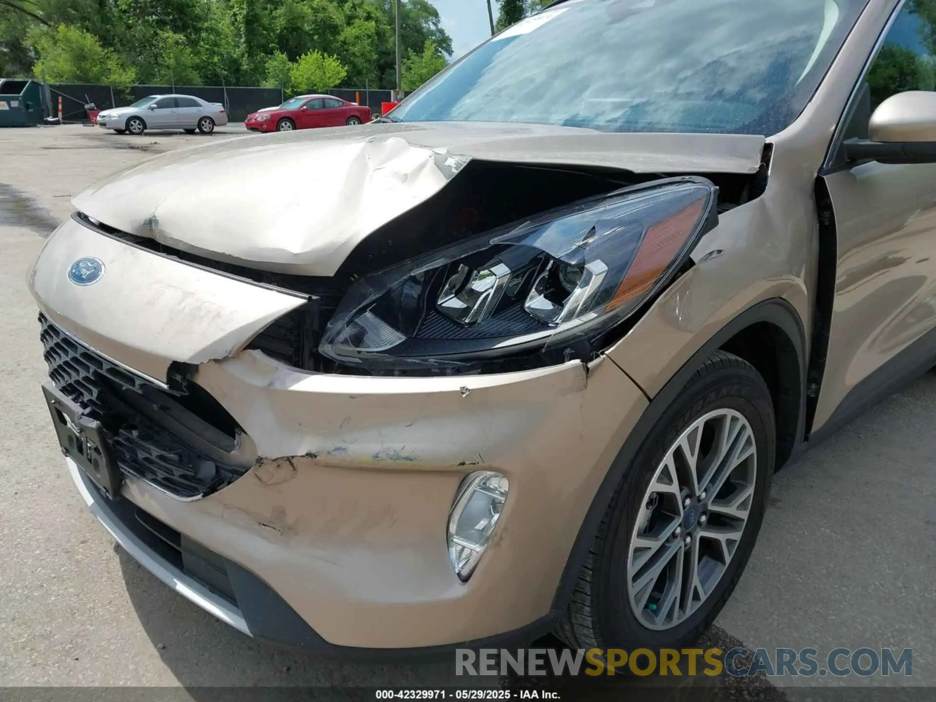 6 fotografías del automóvil dañado 1FMCU9H96LUB04185 FORD ESCAPE 2020