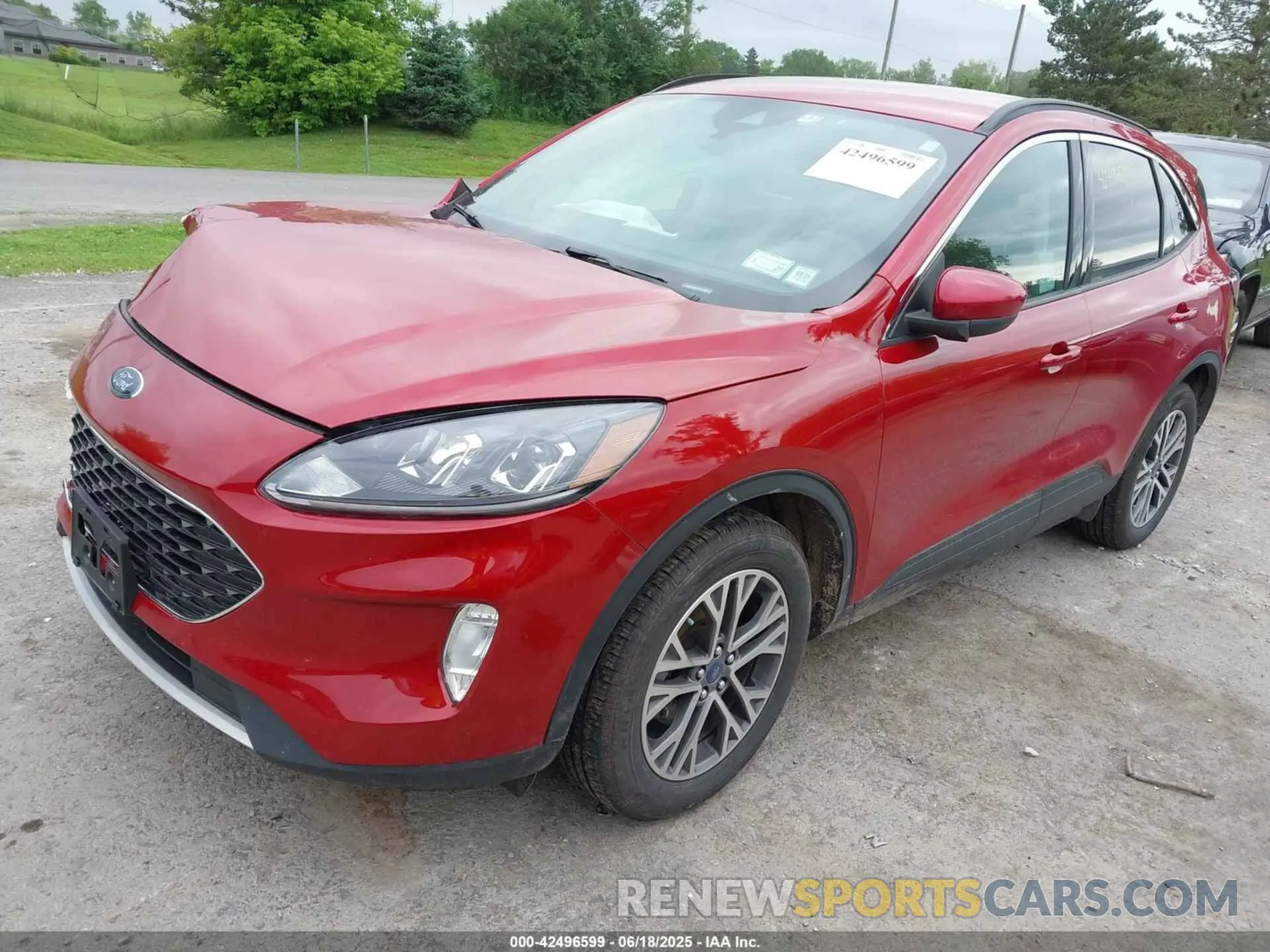 2 fotografías del automóvil dañado 1FMCU9H97LUA58074 FORD ESCAPE 2020