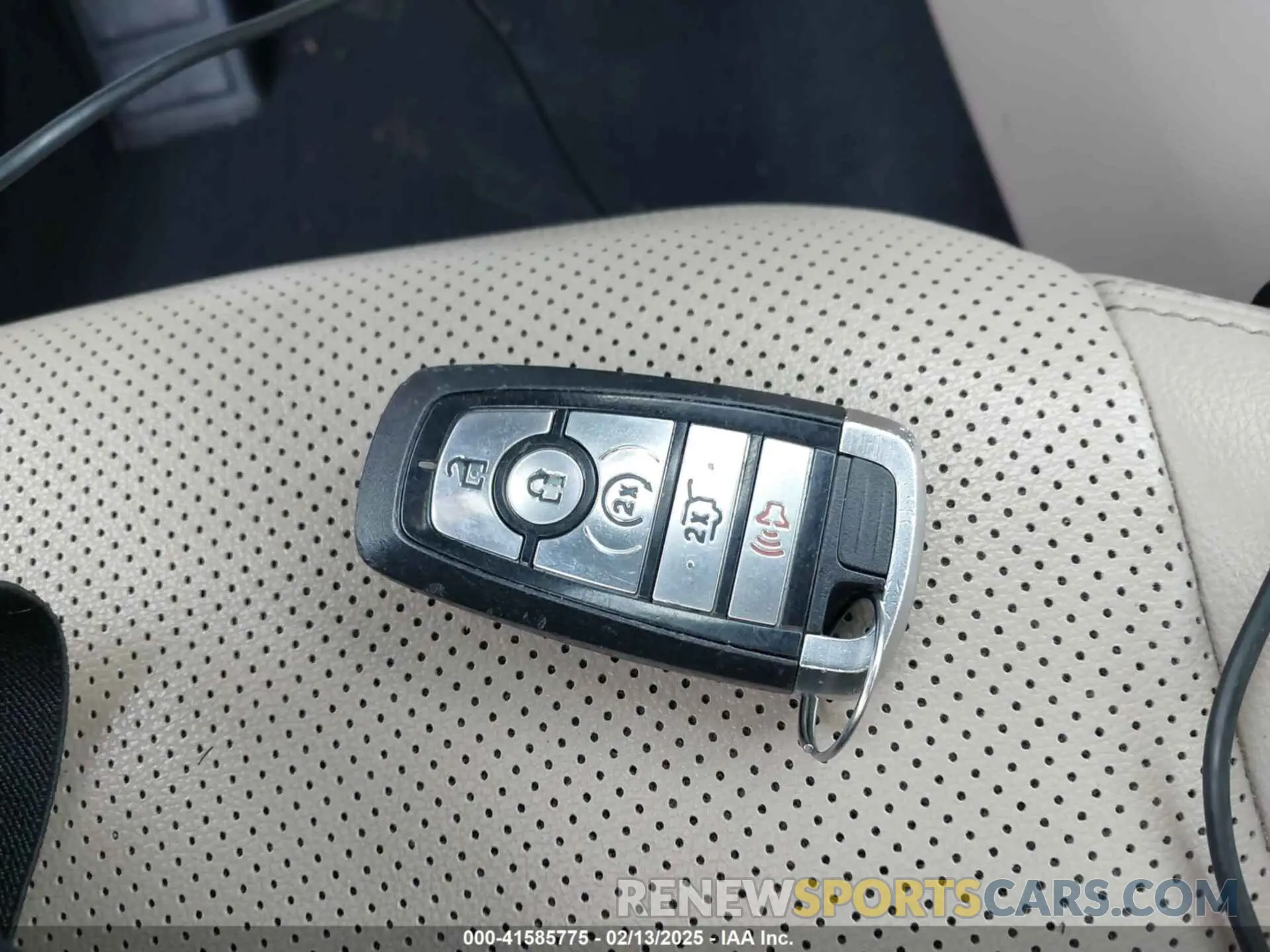 11 fotografías del automóvil dañado 1FMCU9H97LUC25422 FORD ESCAPE 2020