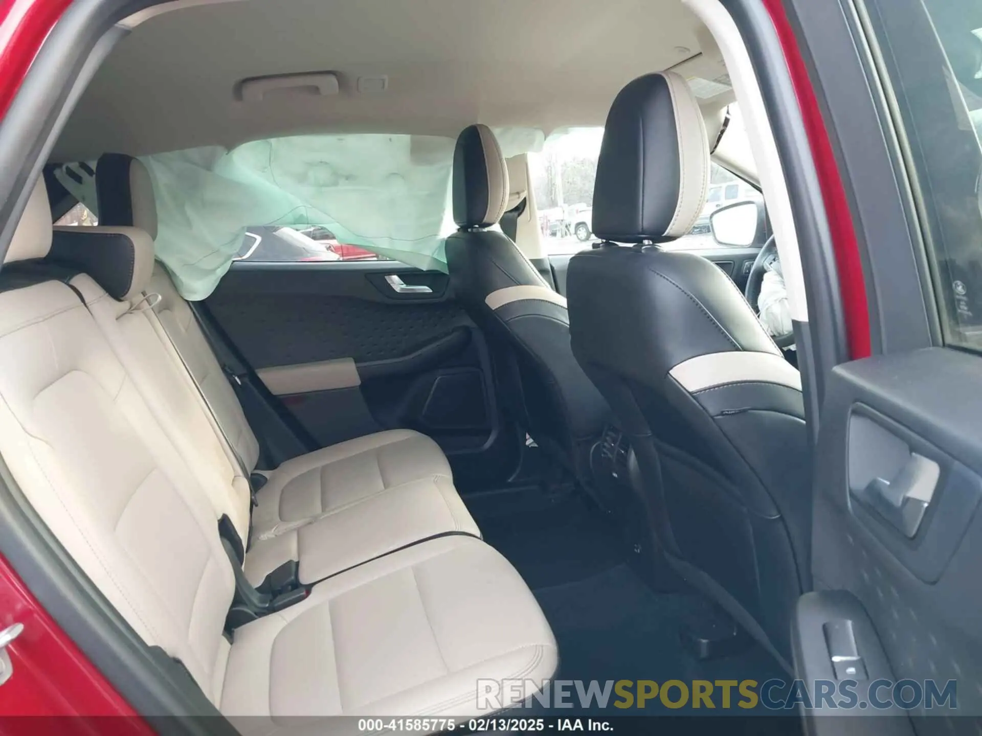 8 fotografías del automóvil dañado 1FMCU9H97LUC25422 FORD ESCAPE 2020