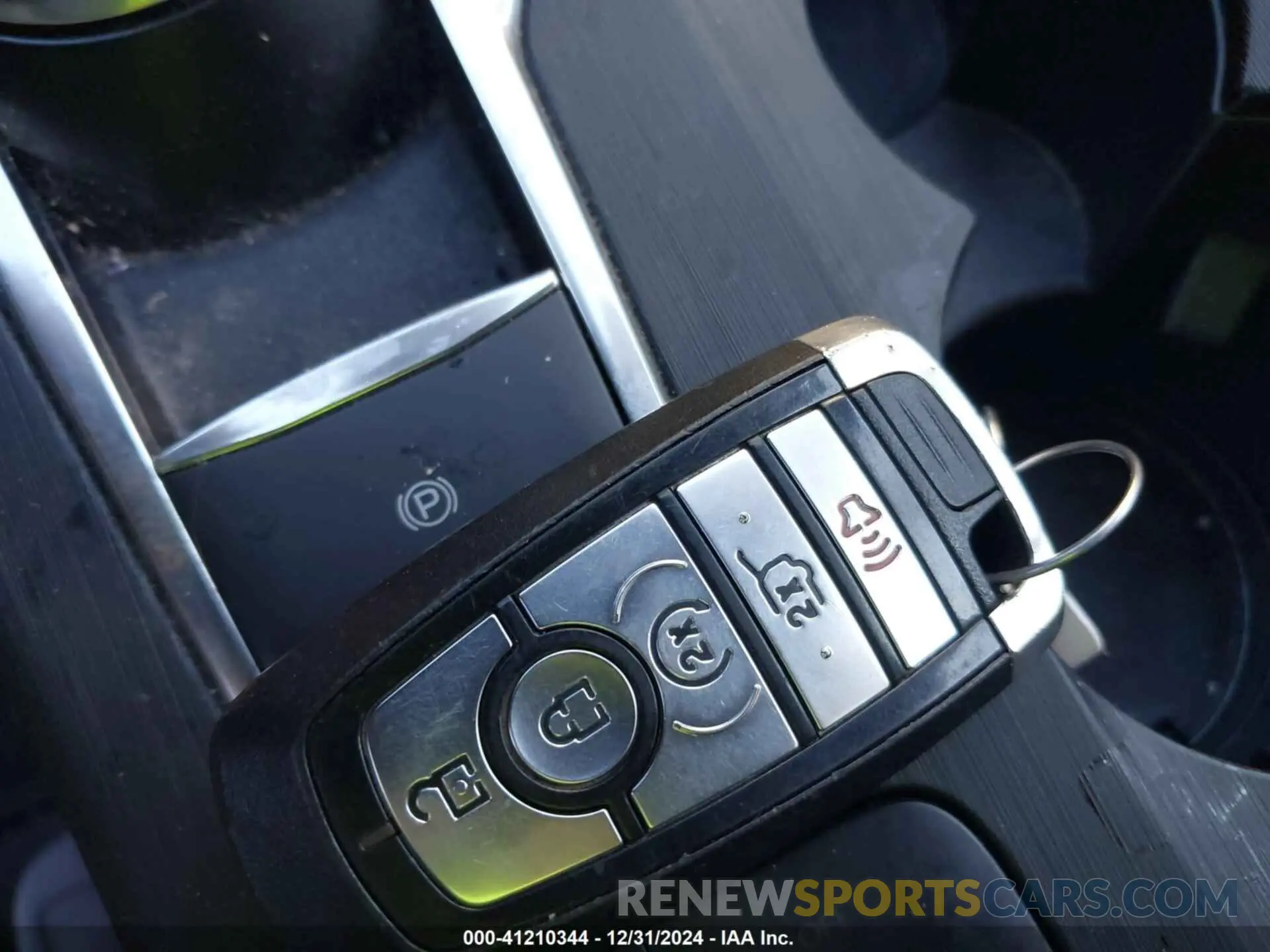 11 fotografías del automóvil dañado 1FMCU9H9XLUA74723 FORD ESCAPE 2020