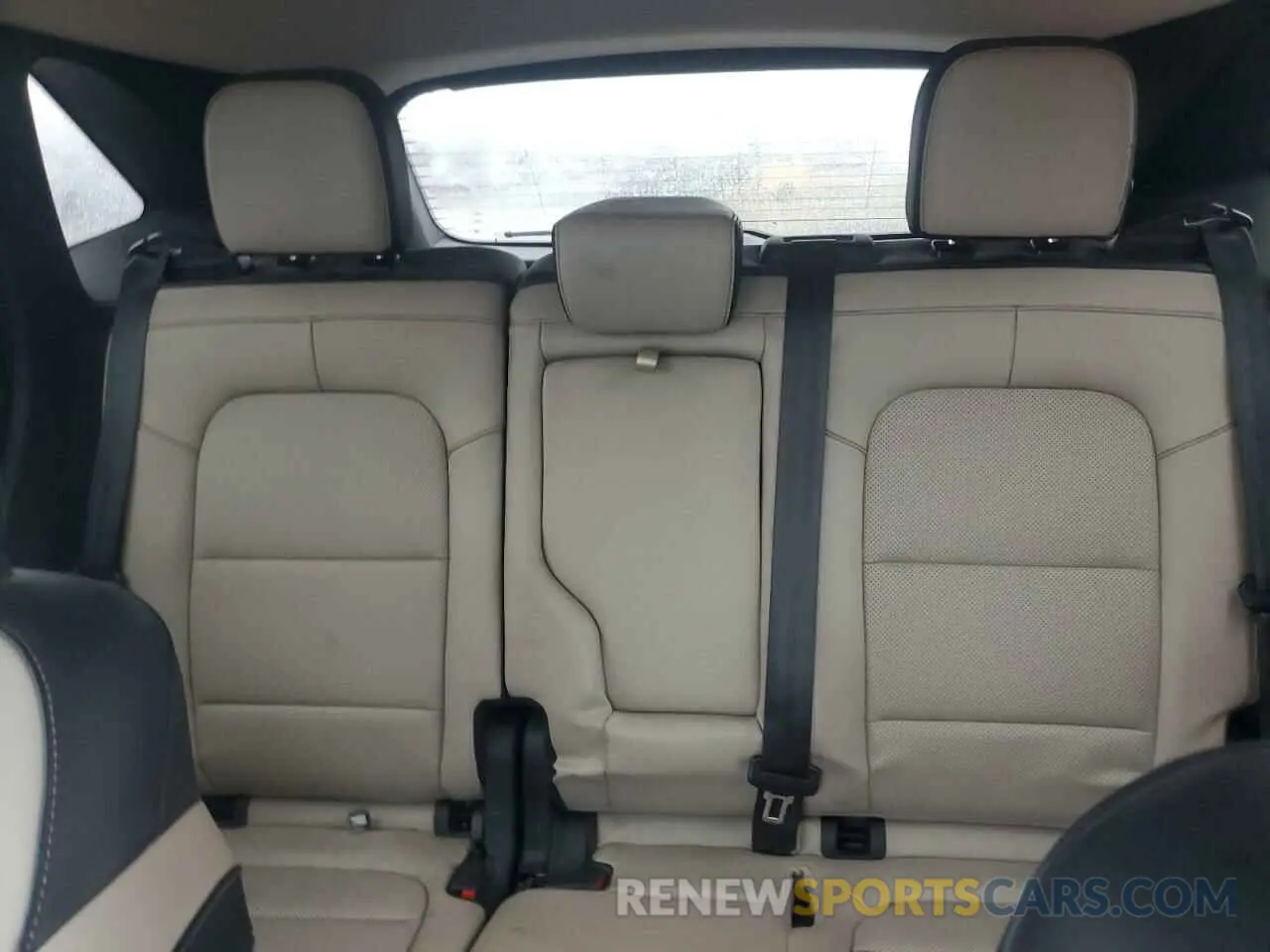 10 fotografías del automóvil dañado 1FMCU9H9XLUC43042 FORD ESCAPE 2020