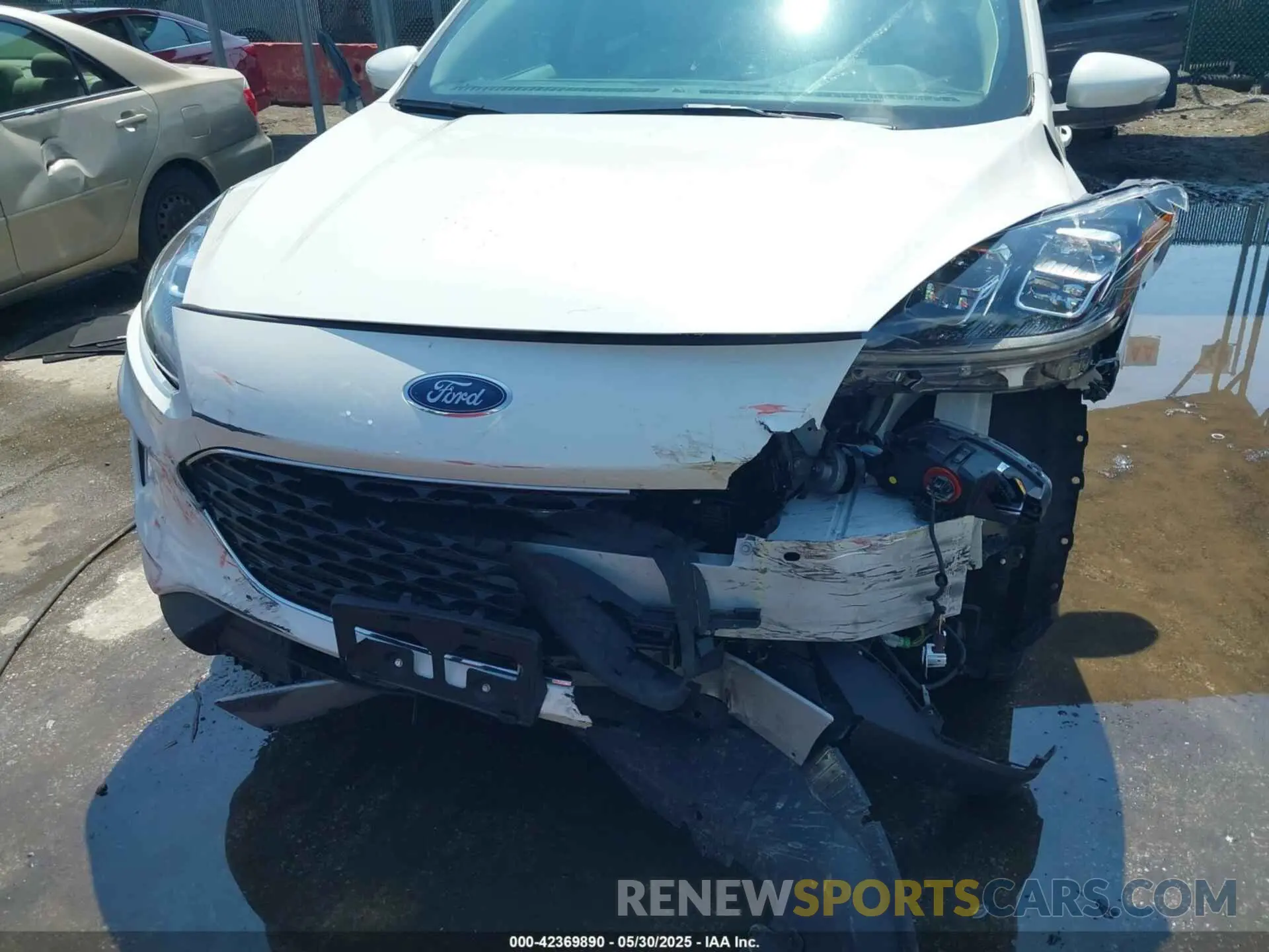 17 fotografías del automóvil dañado 1FMCU9J90LUA39747 FORD ESCAPE 2020