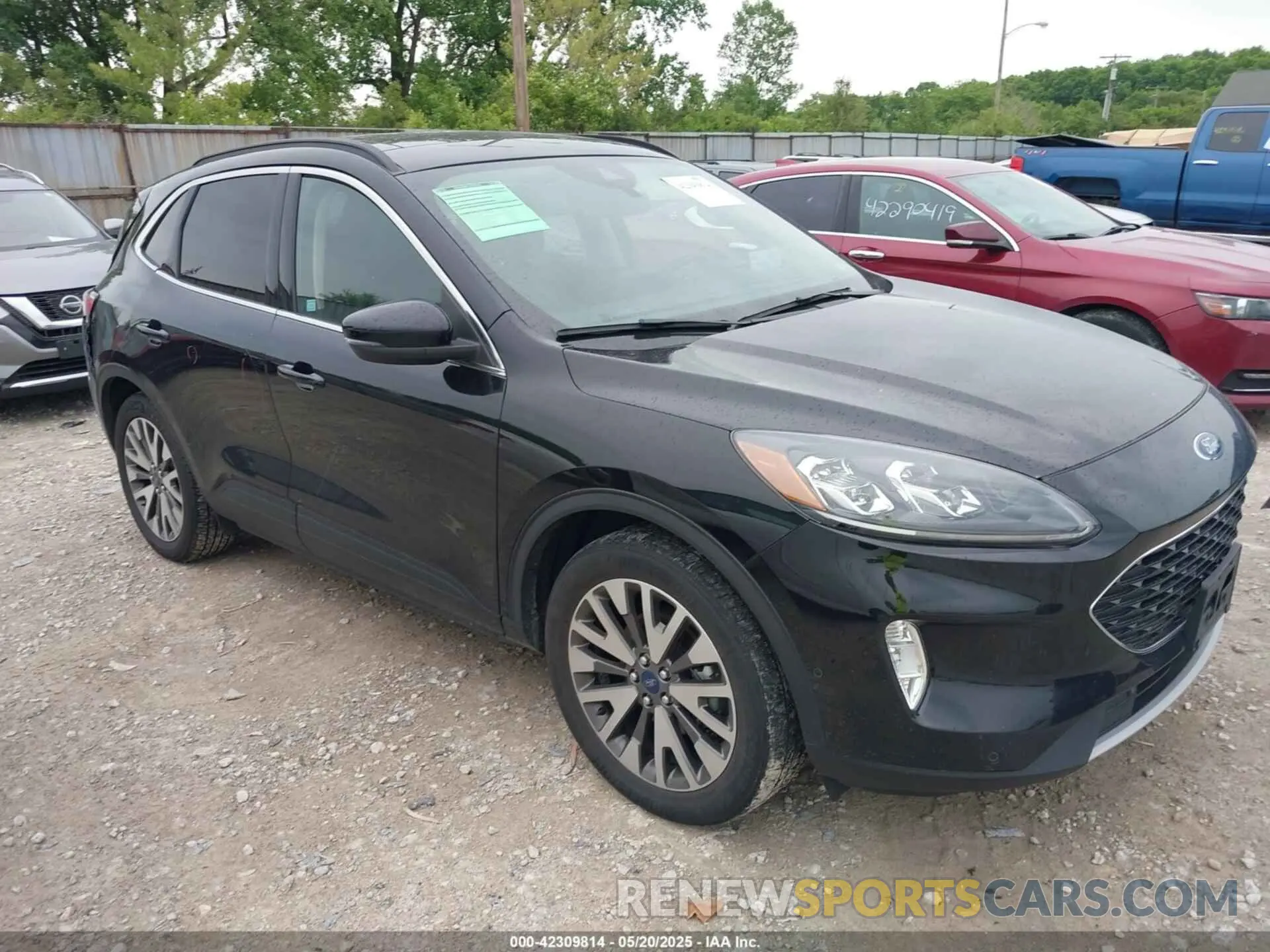 1 fotografías del automóvil dañado 1FMCU9J90LUA51459 FORD ESCAPE 2020