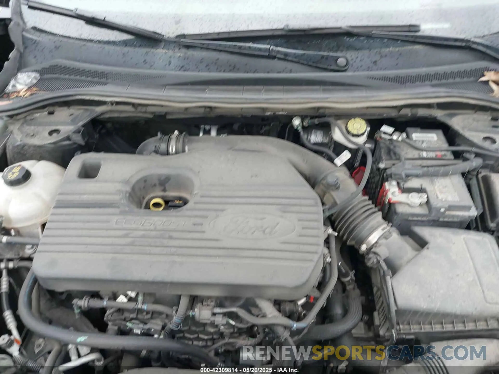 10 fotografías del automóvil dañado 1FMCU9J90LUA51459 FORD ESCAPE 2020