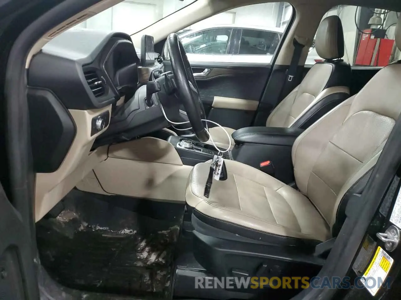 7 fotografías del automóvil dañado 1FMCU9J91LUA58601 FORD ESCAPE 2020