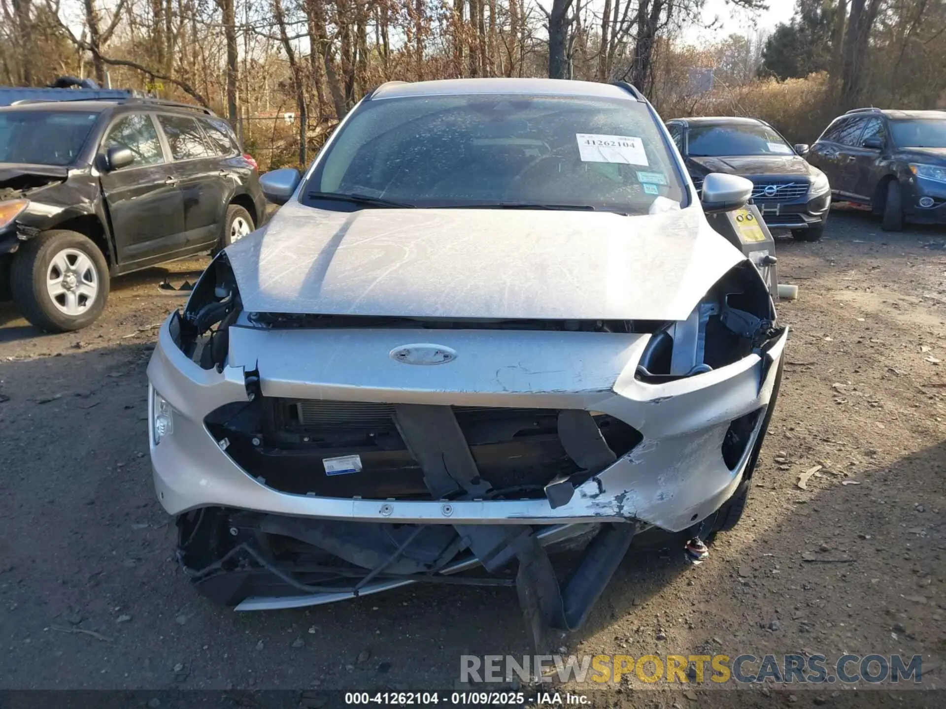 6 fotografías del automóvil dañado 1FMCU9J91LUB17968 FORD ESCAPE 2020
