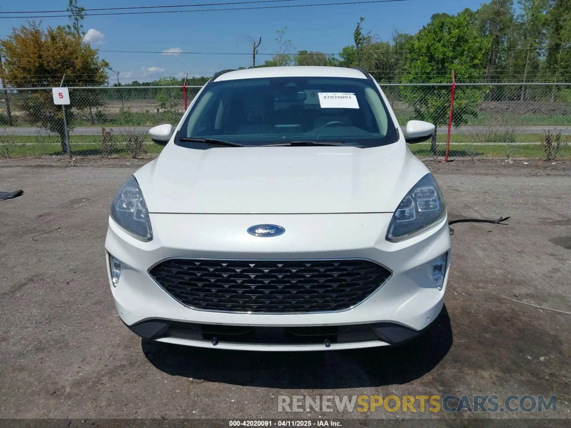 11 fotografías del automóvil dañado 1FMCU9J91LUB45740 FORD ESCAPE 2020