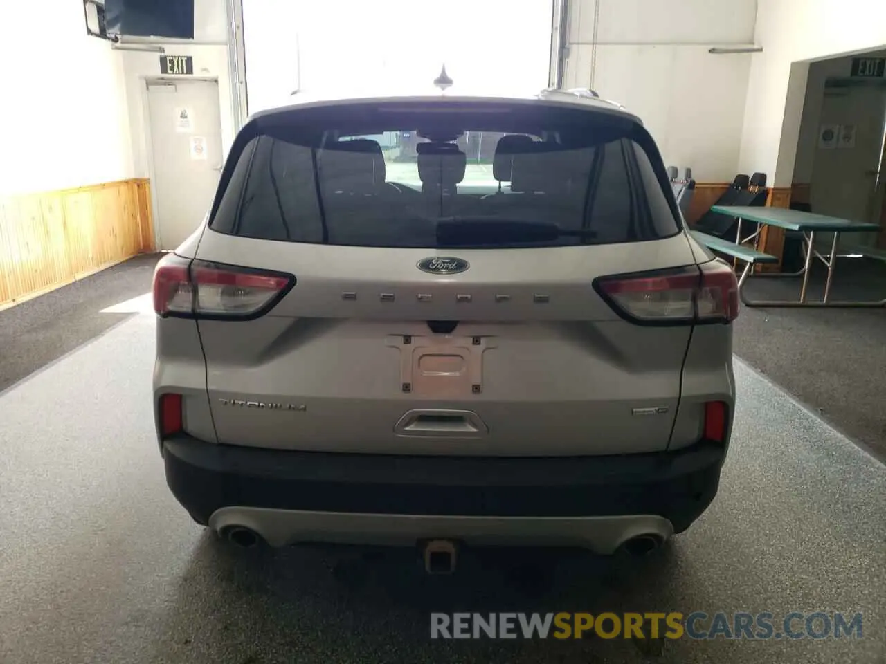 6 fotografías del automóvil dañado 1FMCU9J93LUA37510 FORD ESCAPE 2020