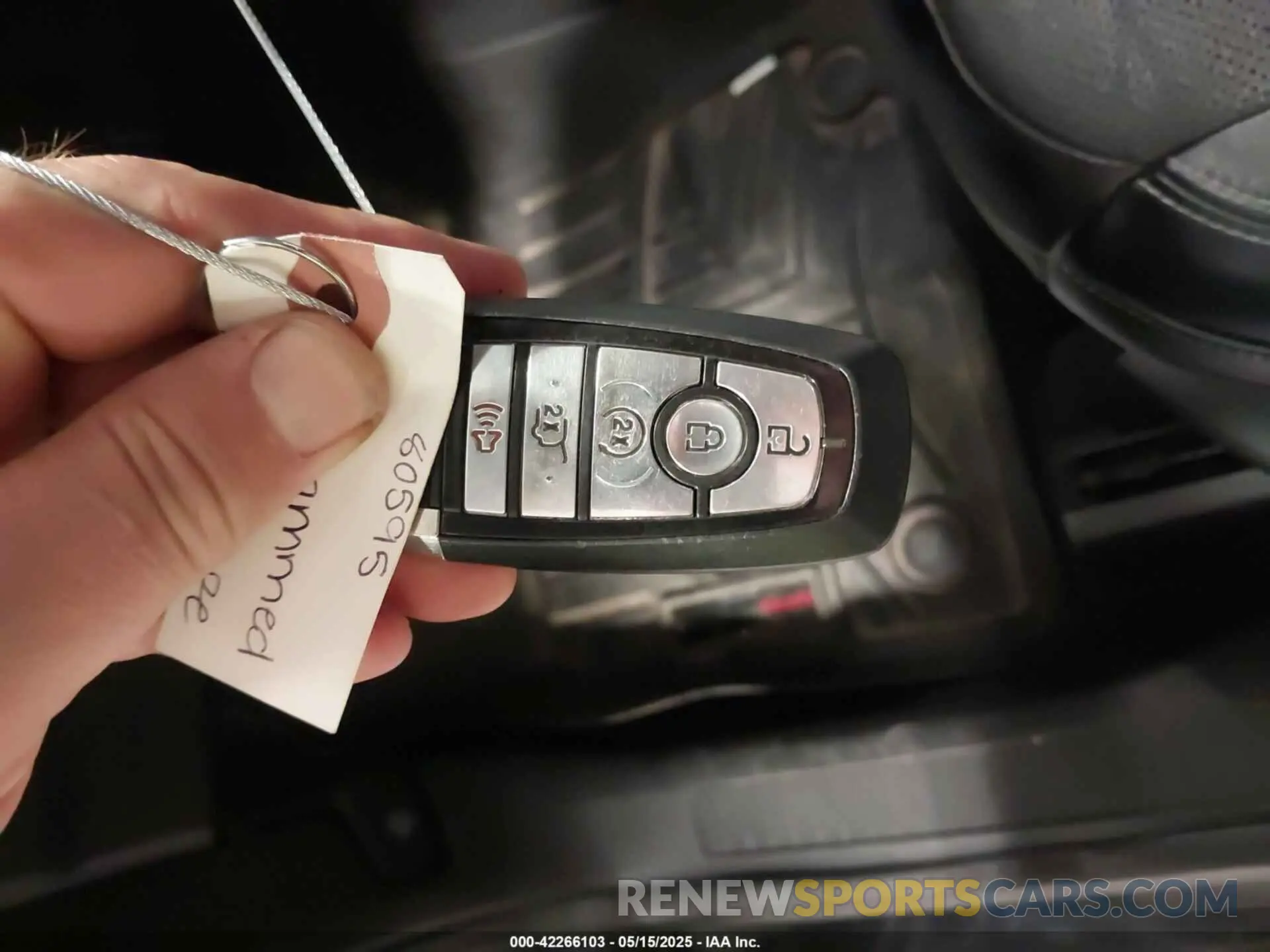 11 fotografías del automóvil dañado 1FMCU9J93LUB08916 FORD ESCAPE 2020
