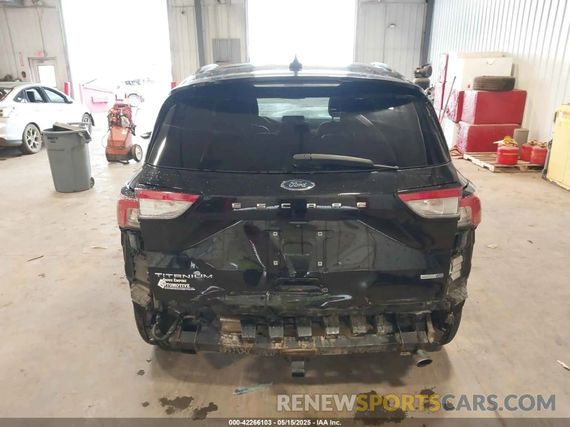17 fotografías del automóvil dañado 1FMCU9J93LUB08916 FORD ESCAPE 2020