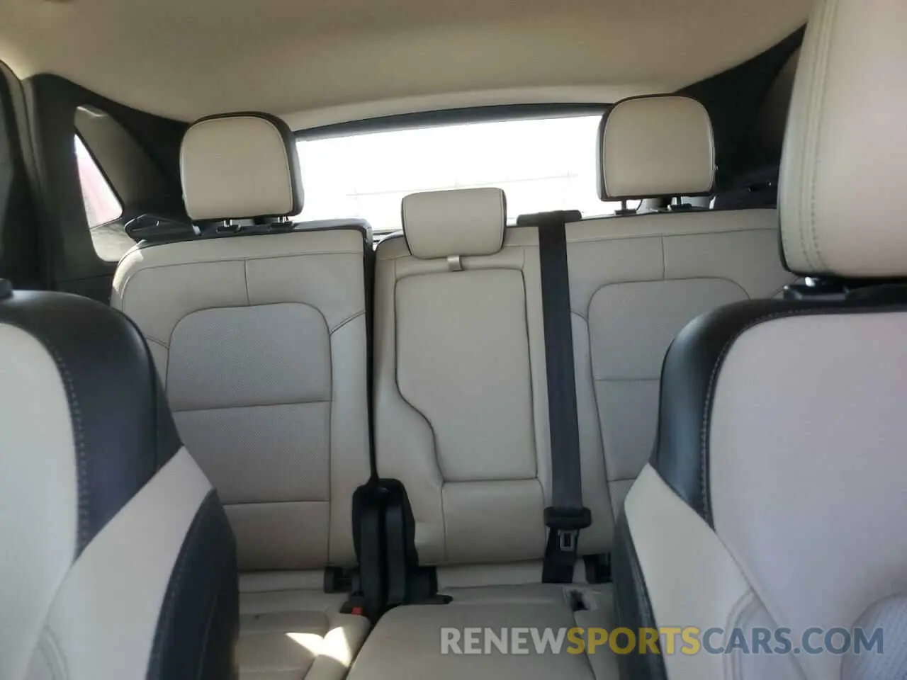 10 fotografías del automóvil dañado 1FMCU9J94LUB45439 FORD ESCAPE 2020