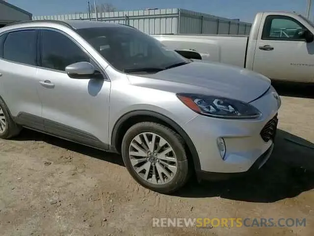 12 fotografías del automóvil dañado 1FMCU9J94LUB45439 FORD ESCAPE 2020